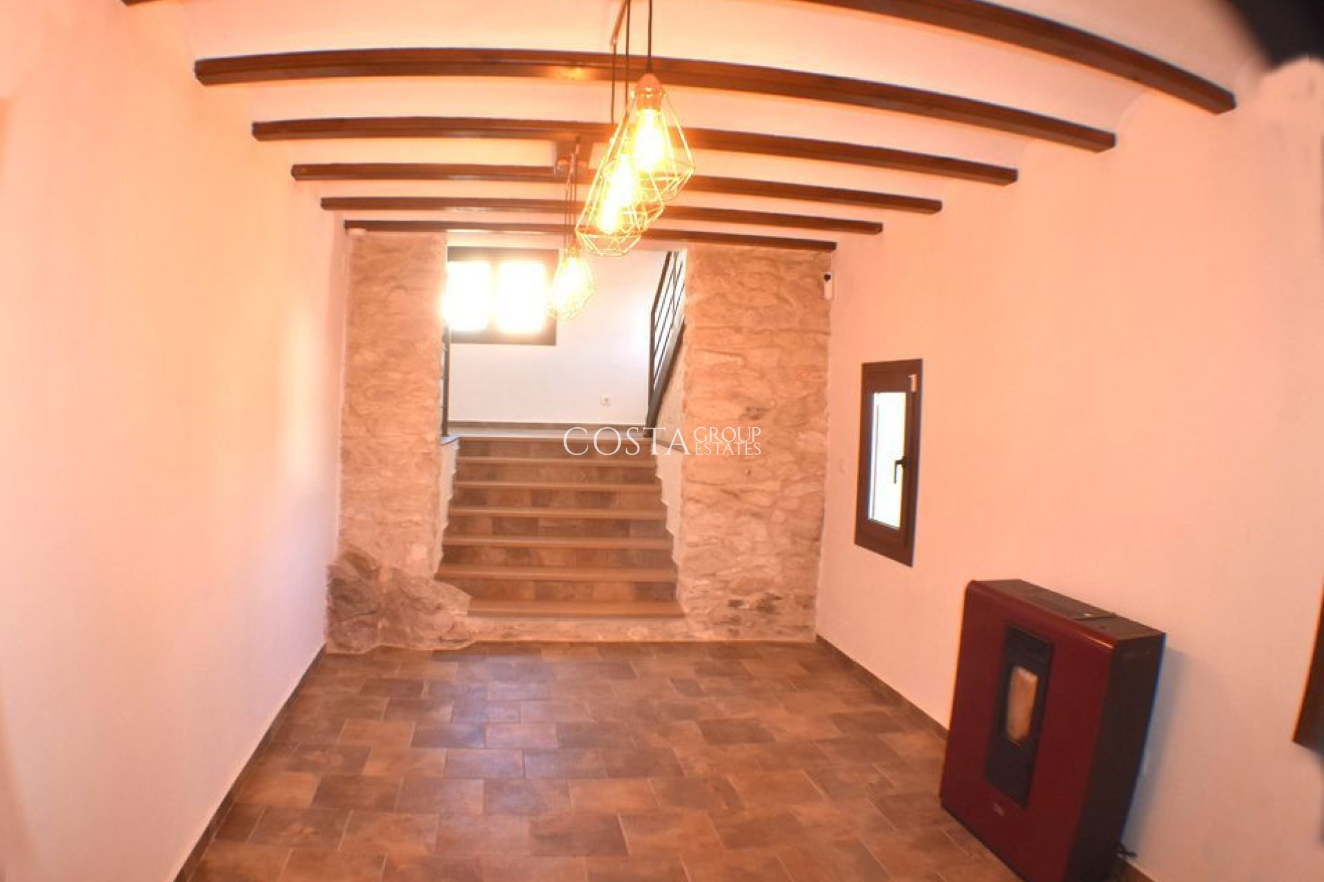Herverkoop - Villa -
Teulada - Moraira