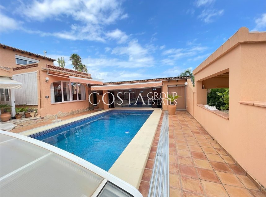 Herverkoop - Villa -
Teulada - Moraira