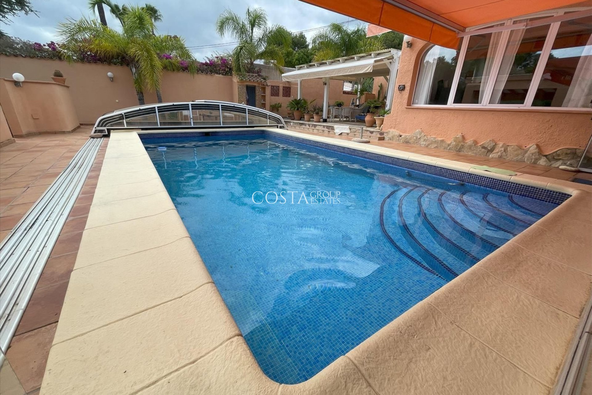 Herverkoop - Villa -
Teulada - Moraira
