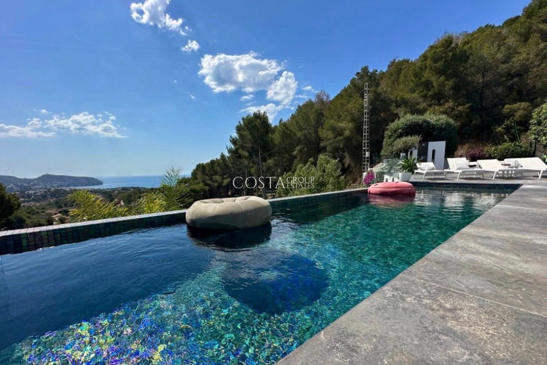 Herverkoop - Villa -
Teulada - Moraira