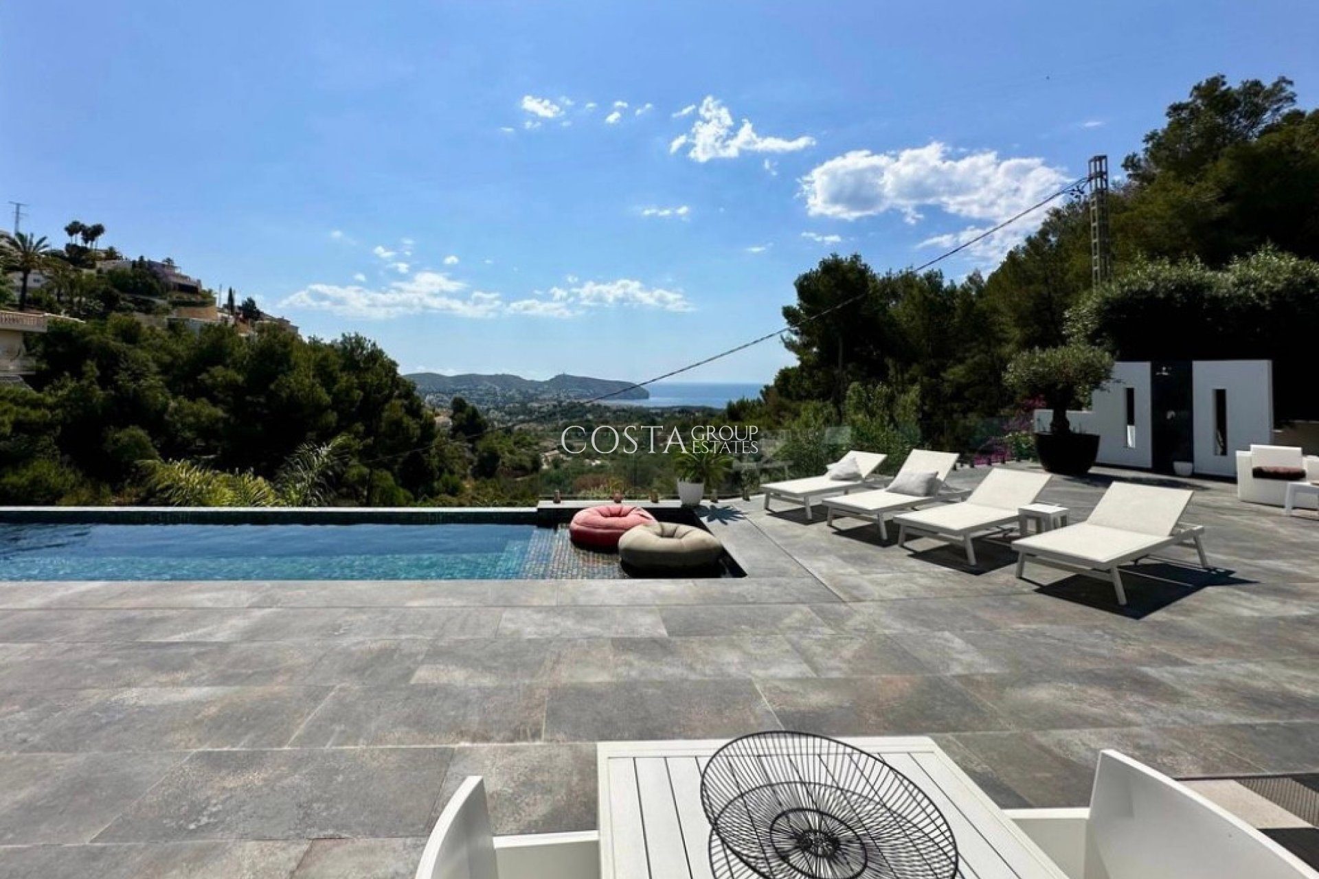 Herverkoop - Villa -
Teulada - Moraira