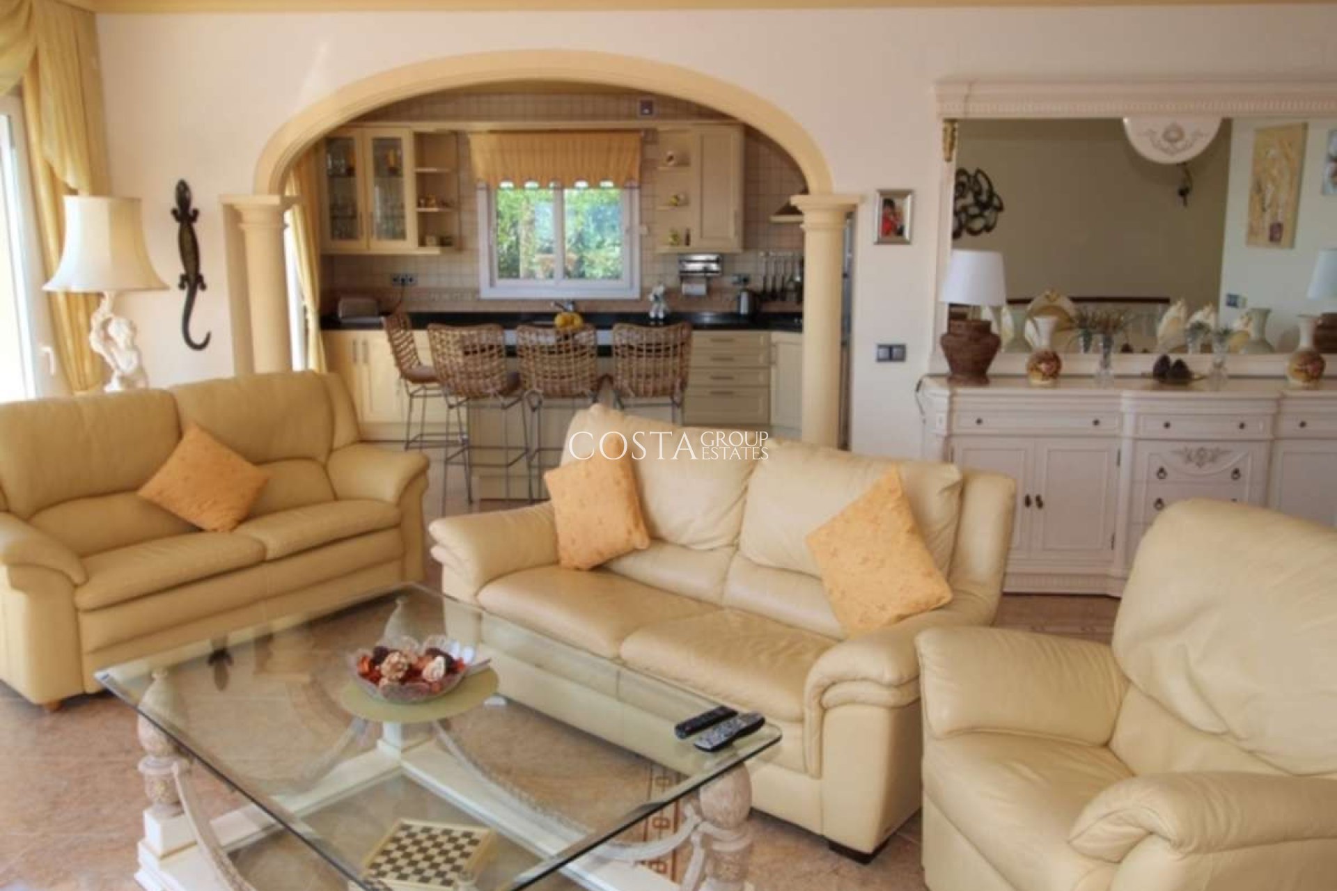 Herverkoop - Villa -
Teulada - Moraira