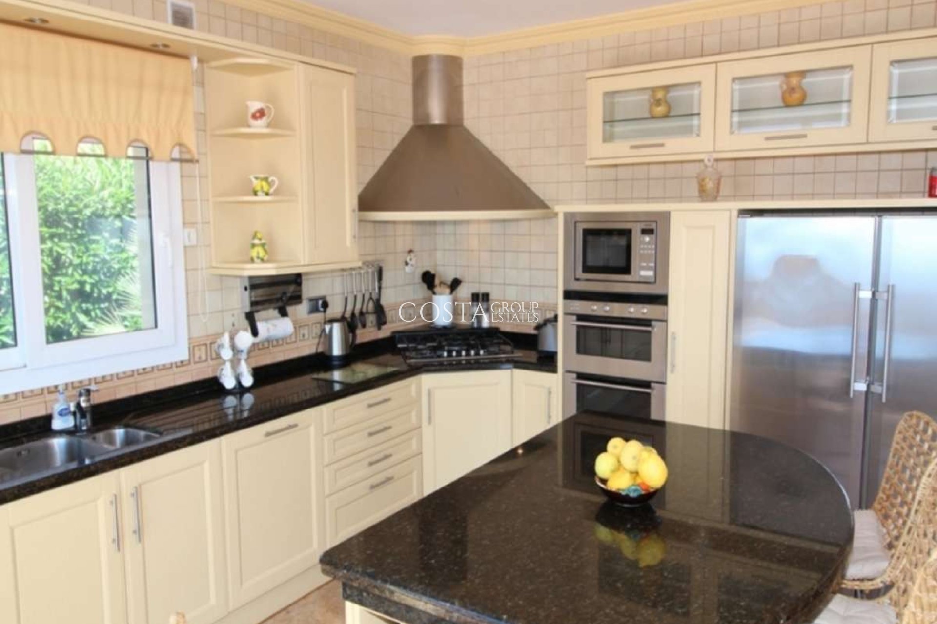 Herverkoop - Villa -
Teulada - Moraira