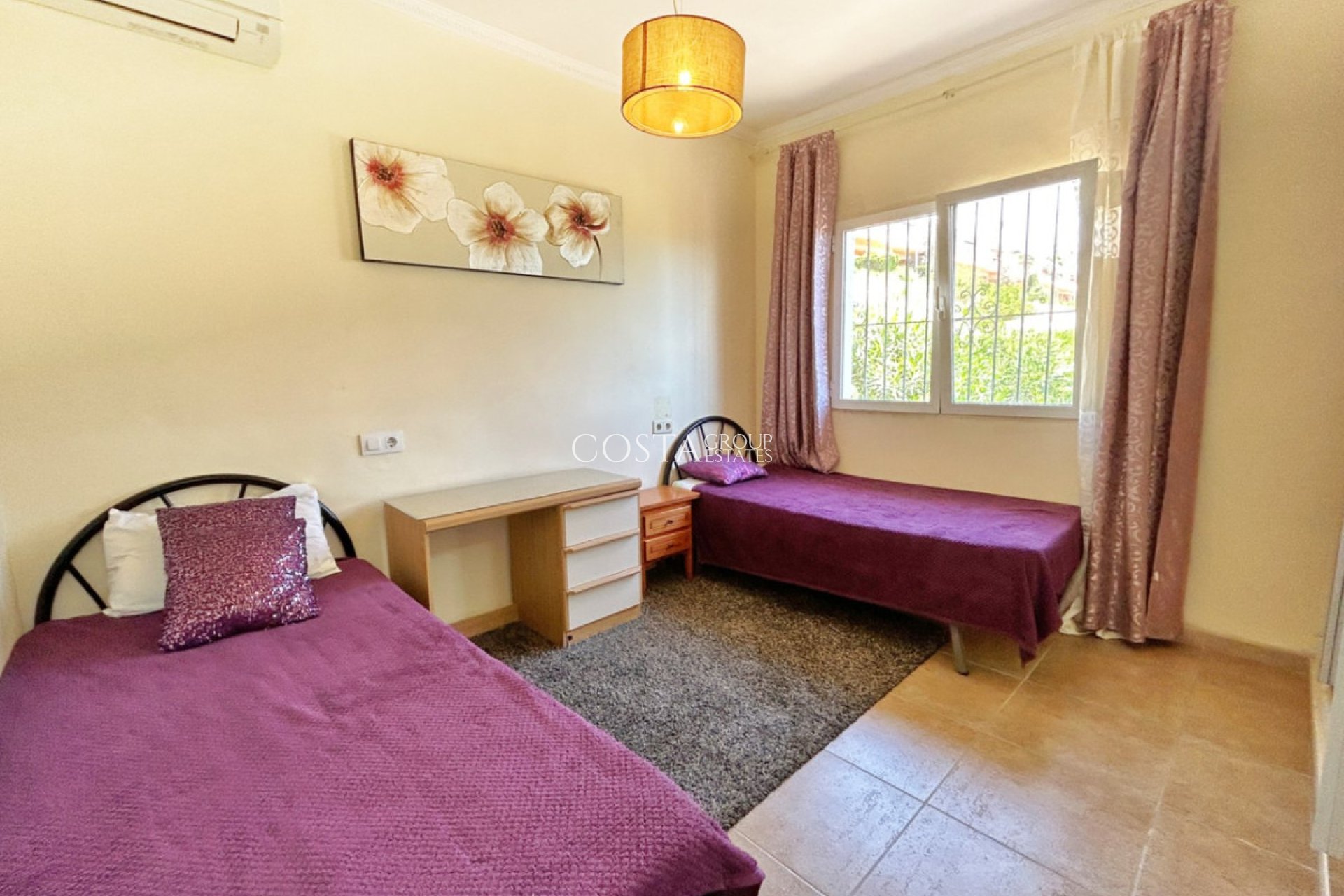 Herverkoop - Villa -
Teulada - Moraira