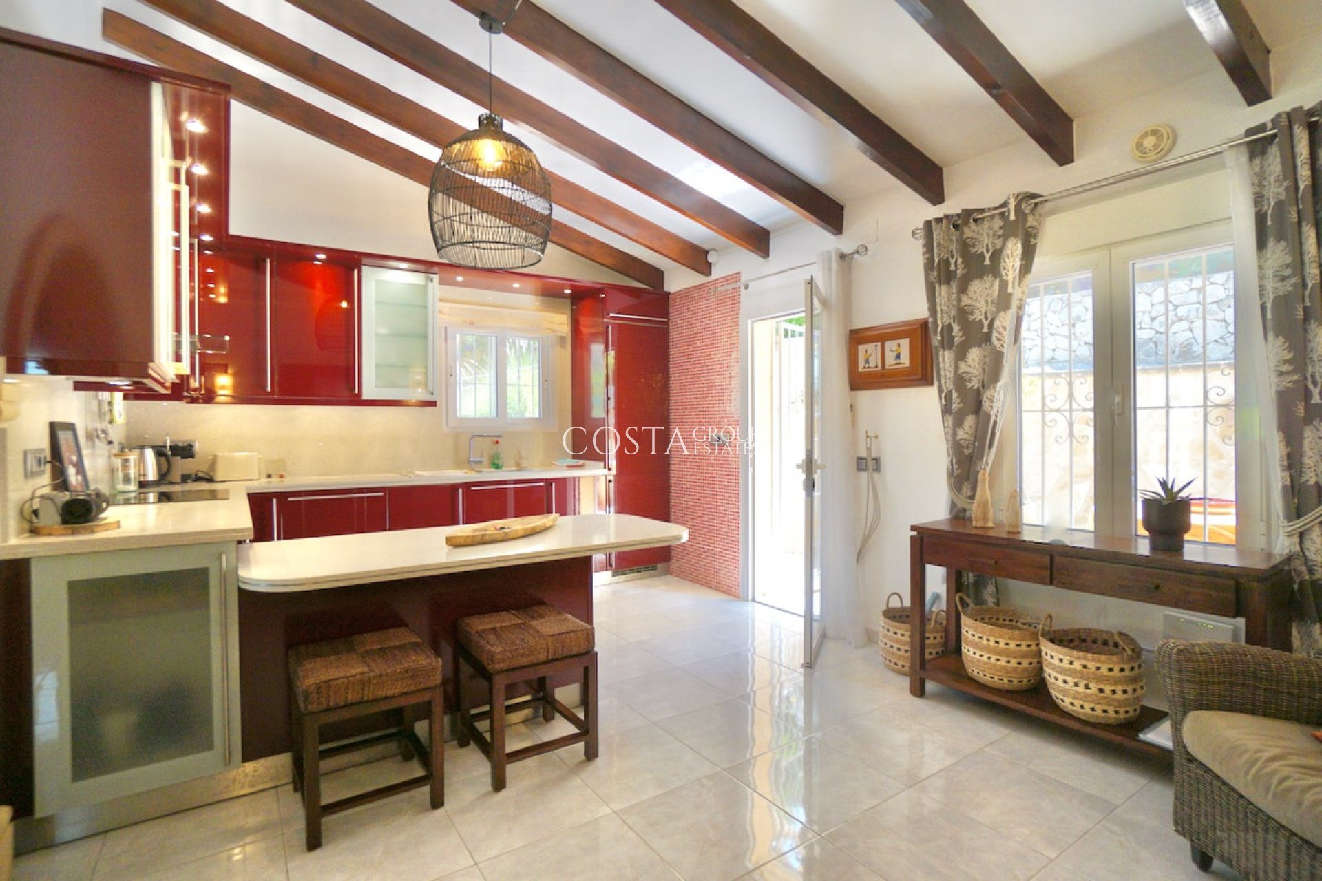 Herverkoop - Villa -
Teulada - Moraira