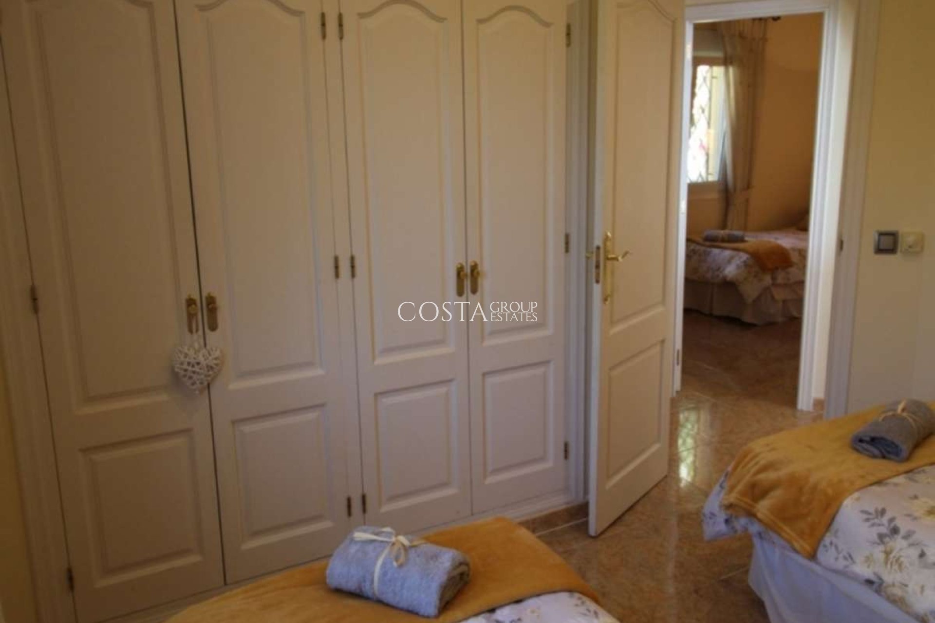 Herverkoop - Villa -
Teulada - Moraira