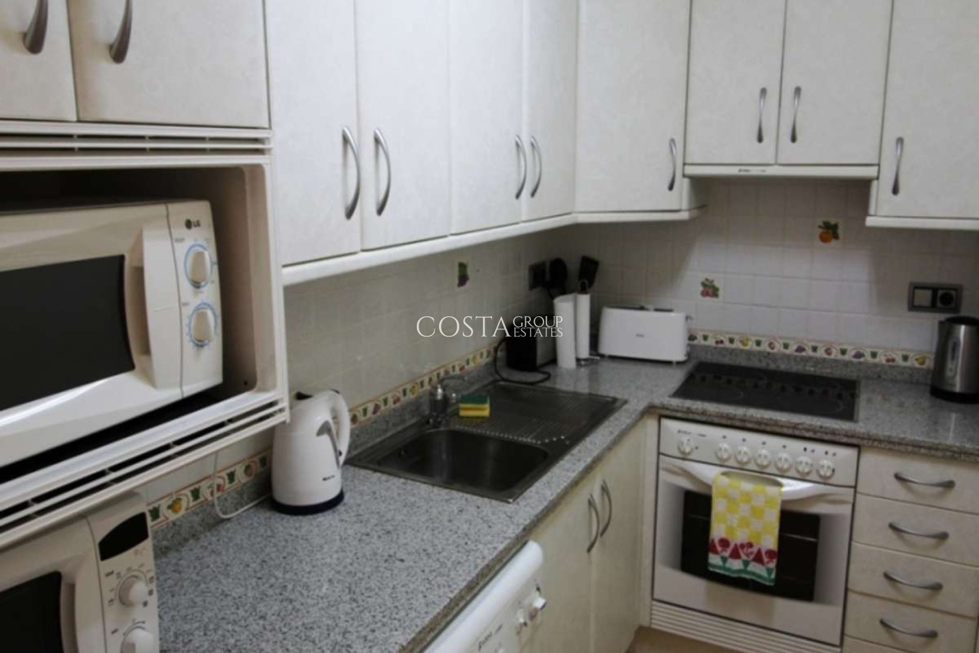 Herverkoop - Villa -
Teulada - Moraira