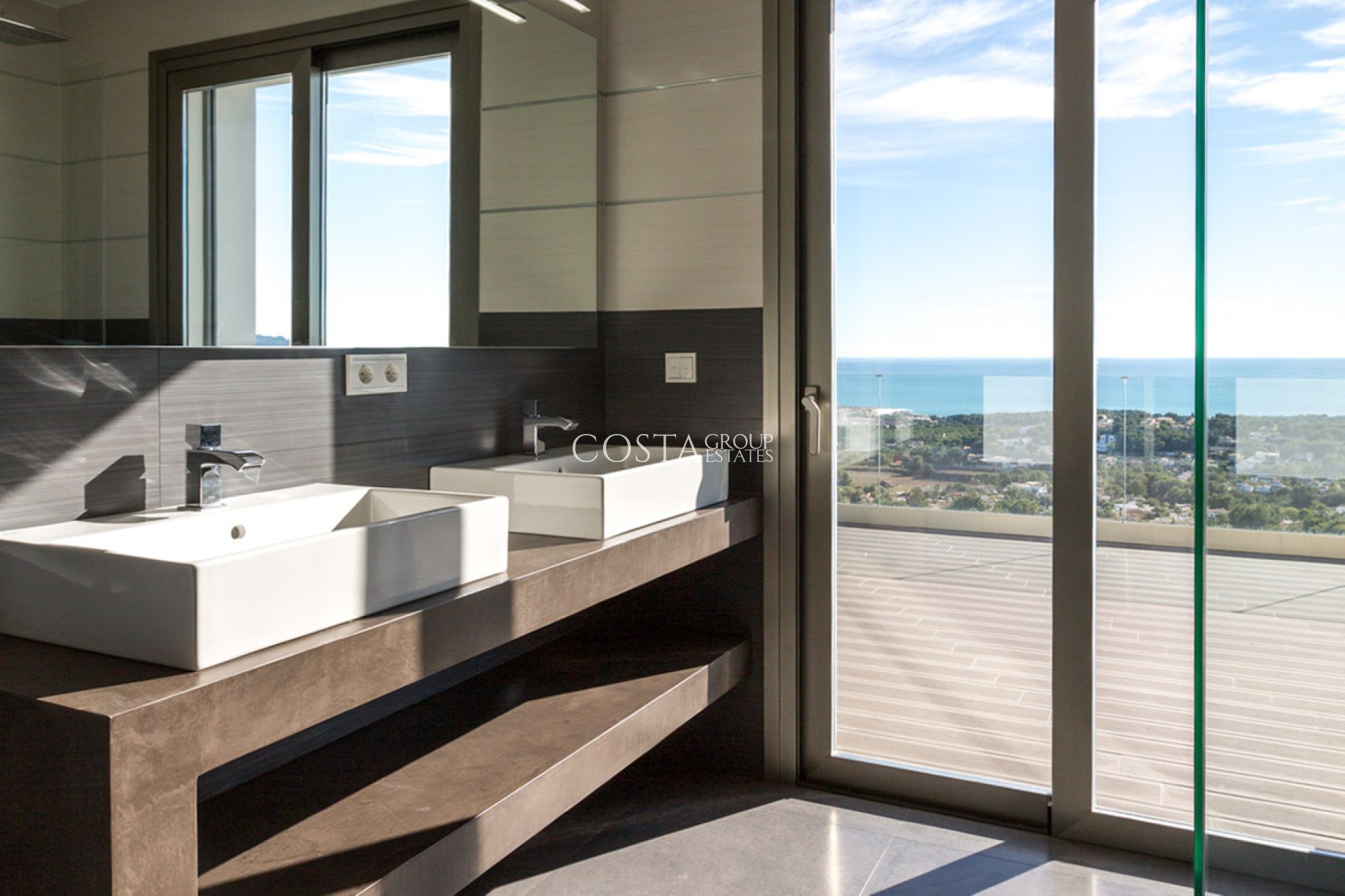 Herverkoop - Villa -
Teulada - Moraira