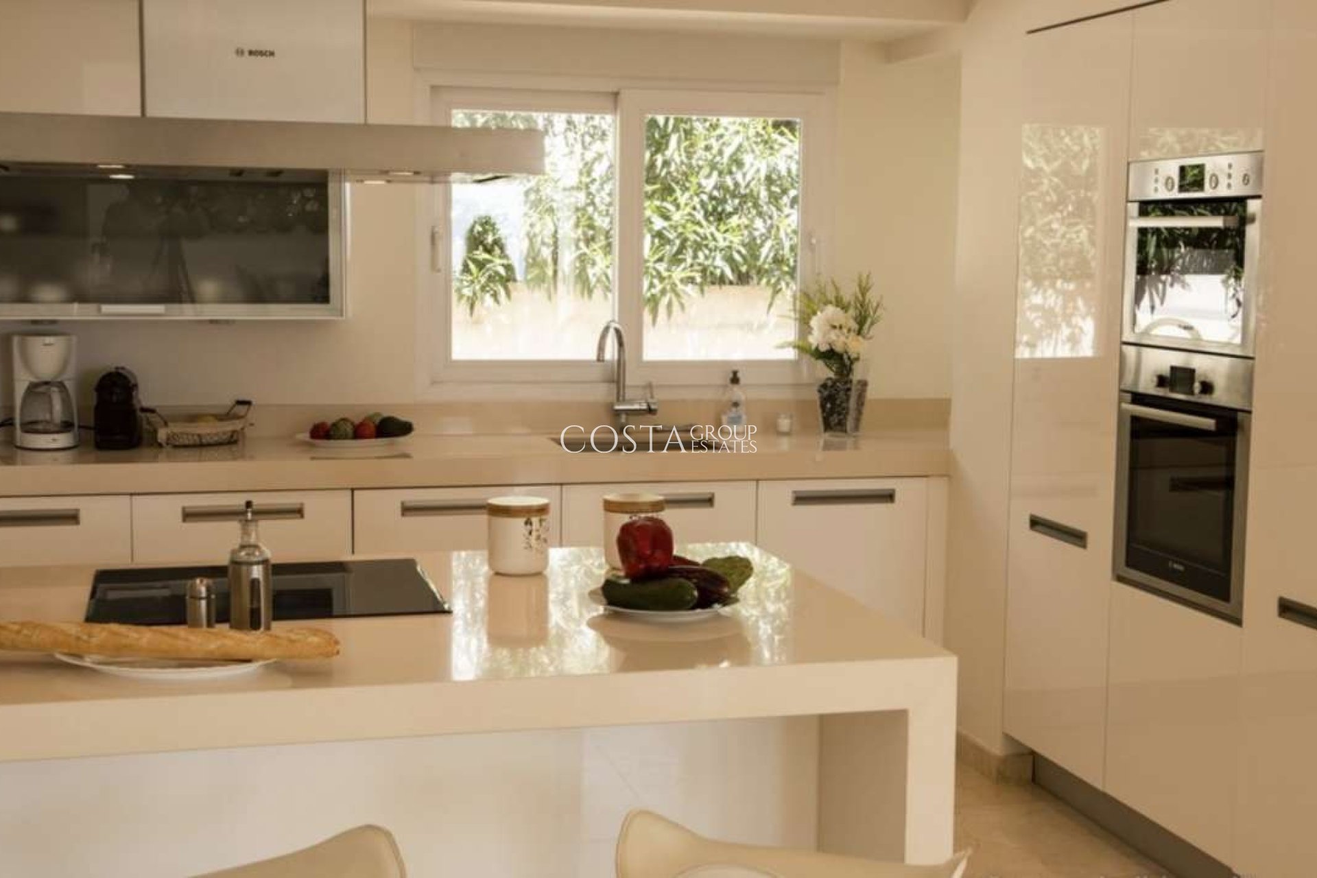 Herverkoop - Villa -
Teulada - Moraira