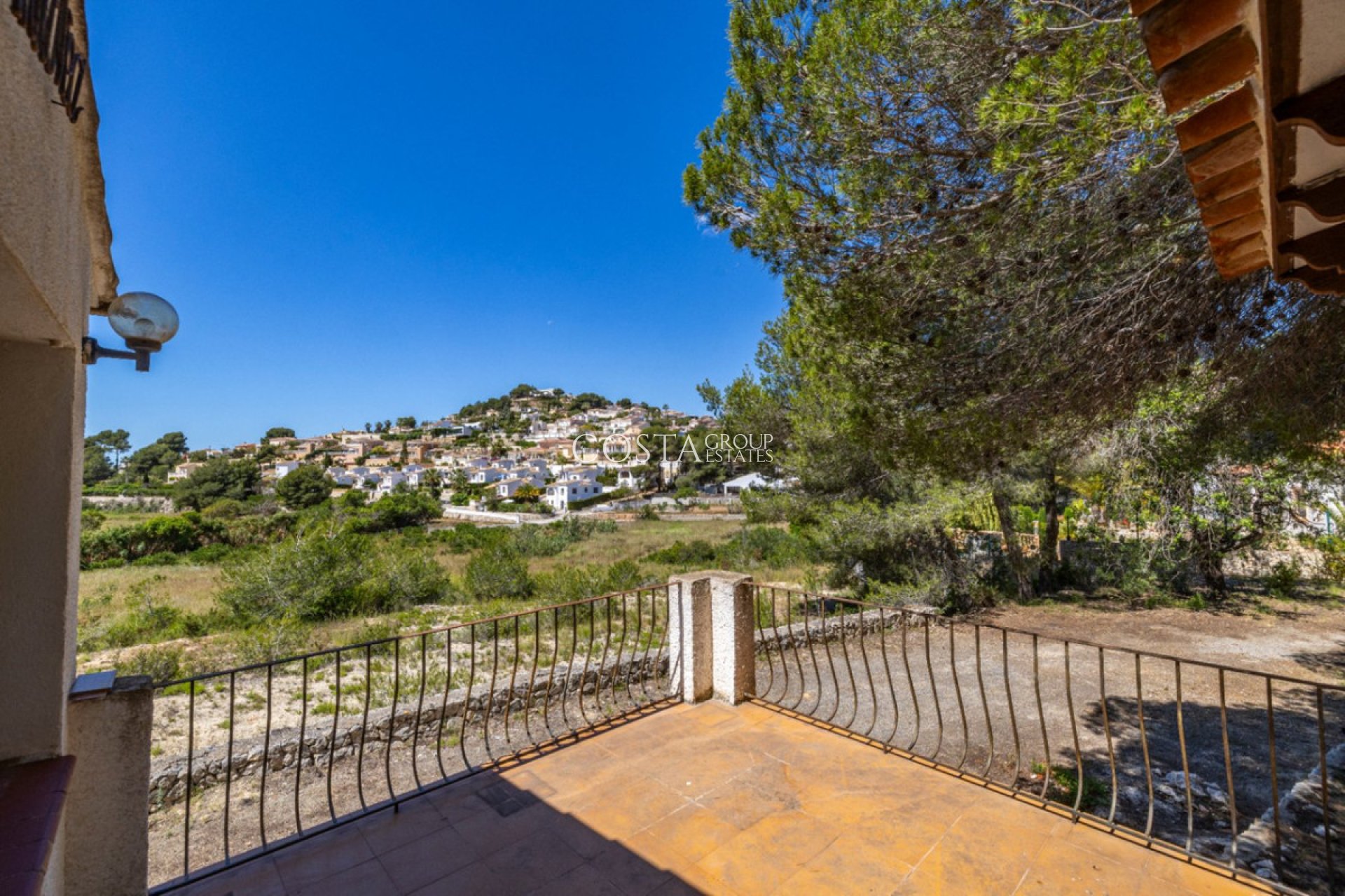 Herverkoop - Villa -
Teulada - Moraira