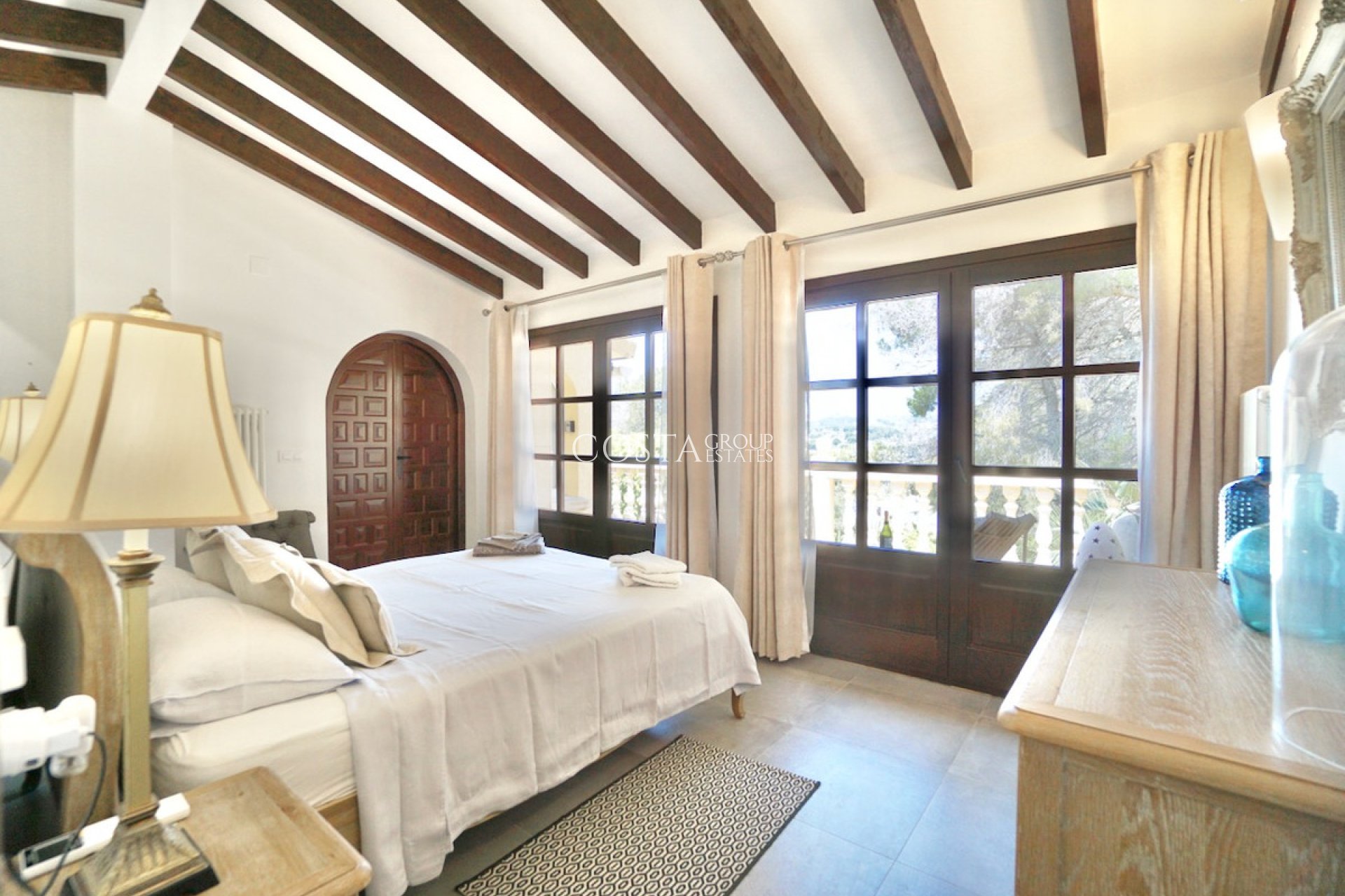 Herverkoop - Villa -
Teulada - Moraira