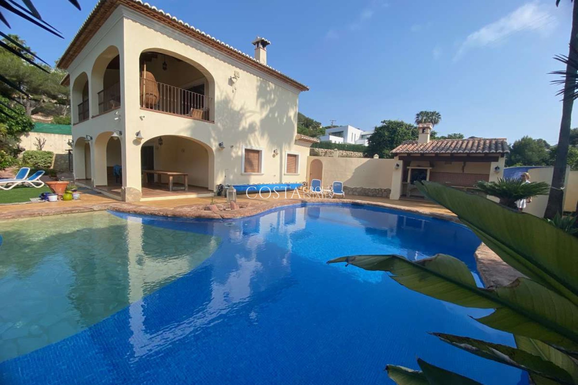 Herverkoop - Villa -
Teulada - Moraira
