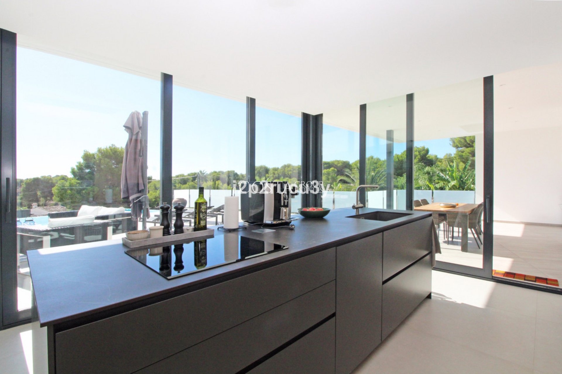 Herverkoop - Villa -
Teulada - Moraira