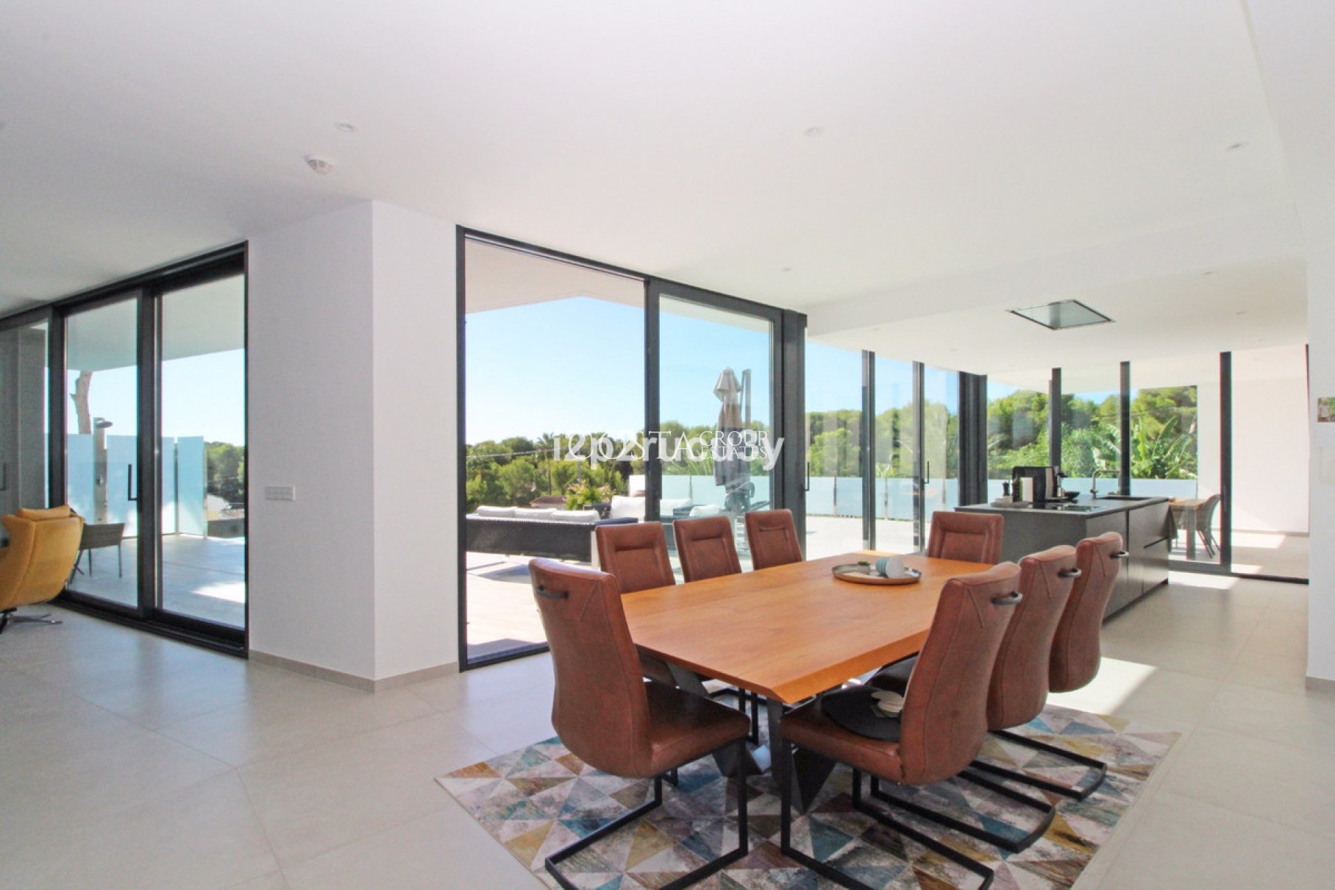 Herverkoop - Villa -
Teulada - Moraira