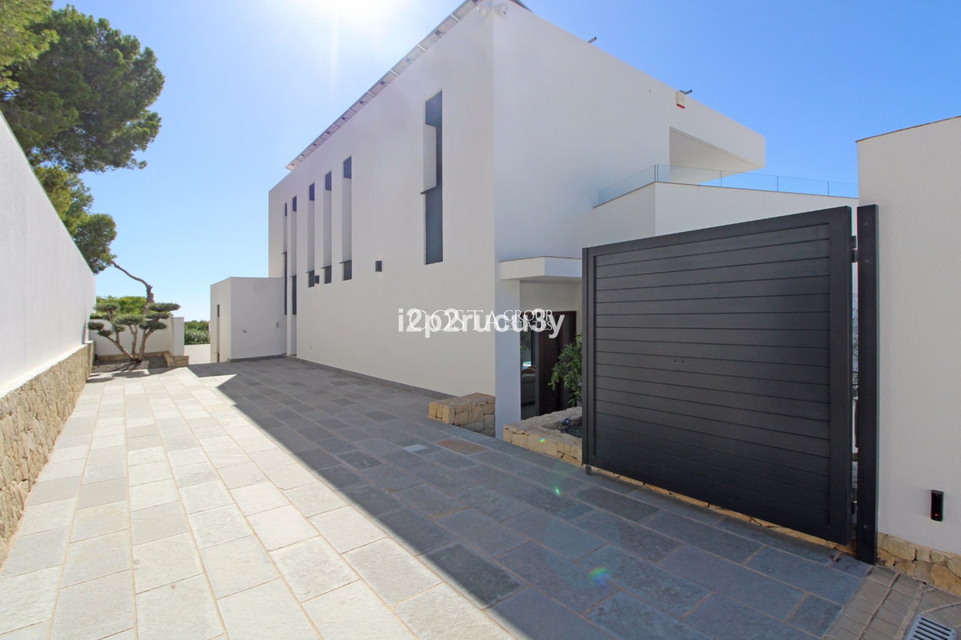 Herverkoop - Villa -
Teulada - Moraira