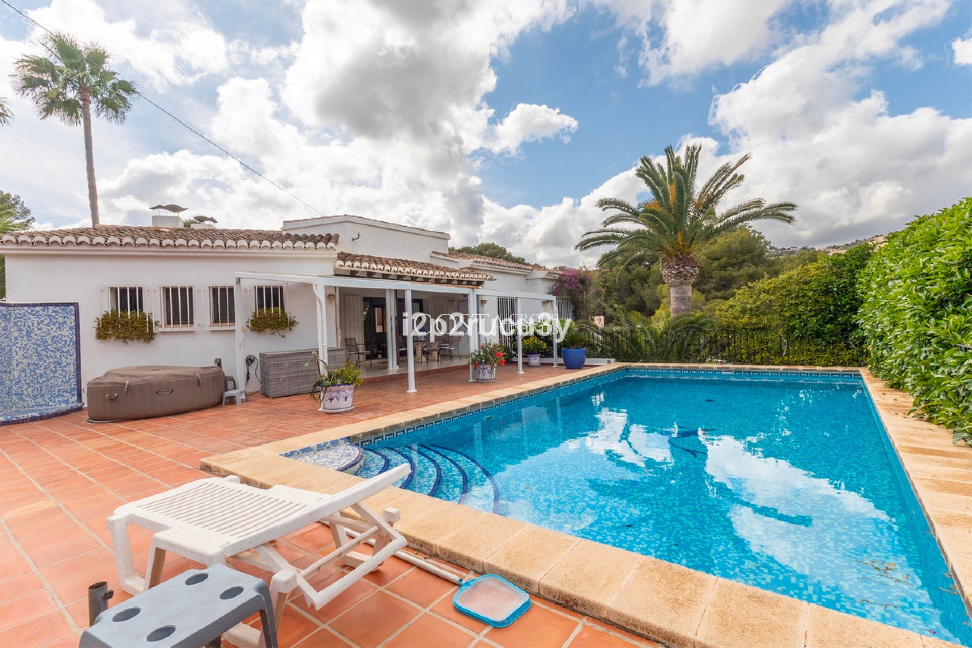 Herverkoop - Villa -
Teulada - Moraira