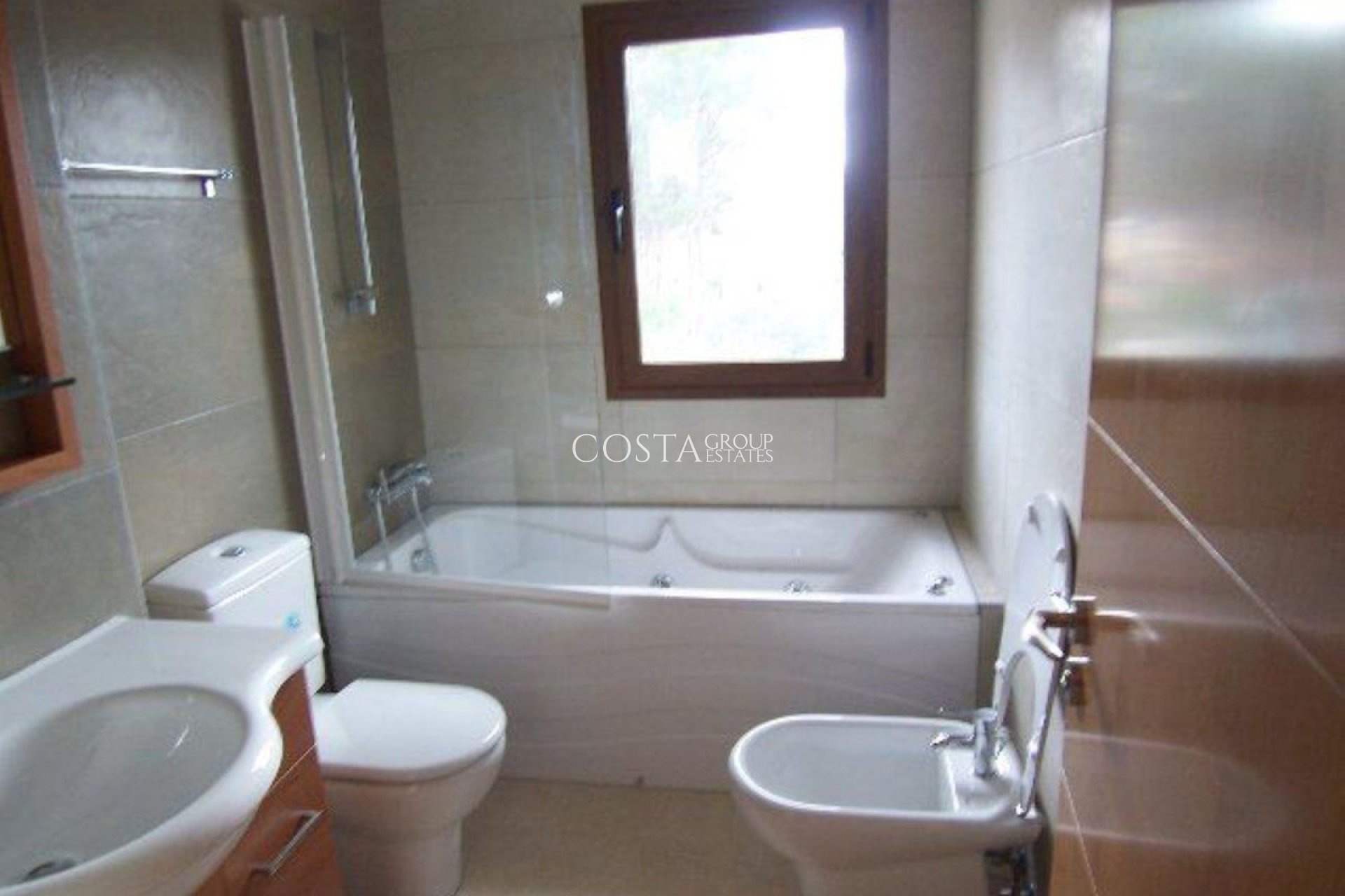 Herverkoop - Villa -
Teulada - Moraira