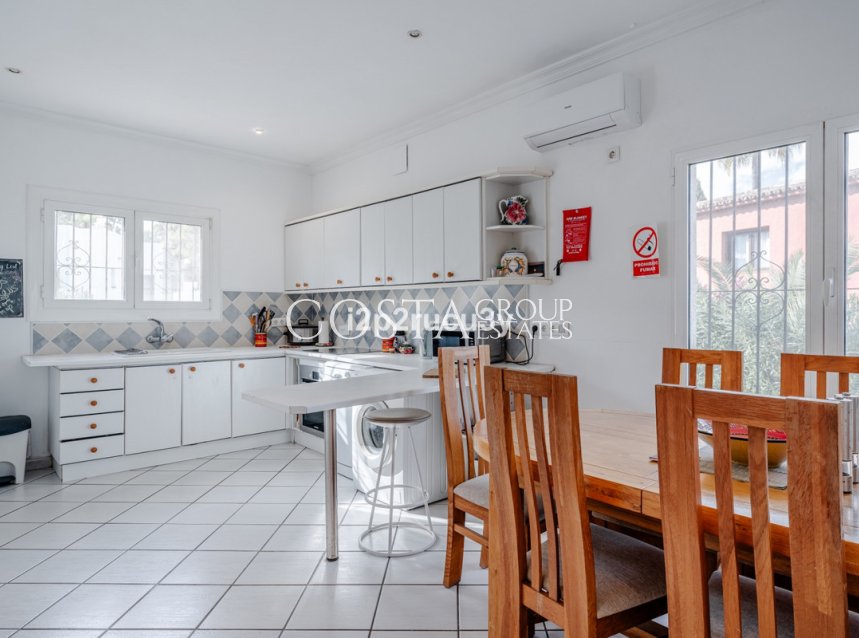 Herverkoop - Villa -
Teulada - Moraira