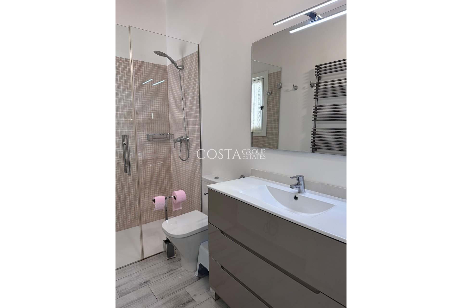 Herverkoop - Villa -
Teulada - Moraira