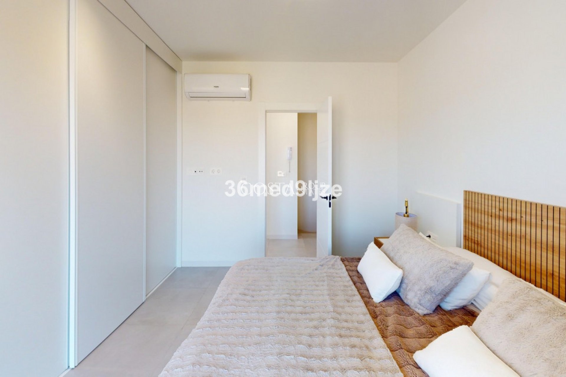 Herverkoop - Villa -
Torre-Pacheco - Roldan