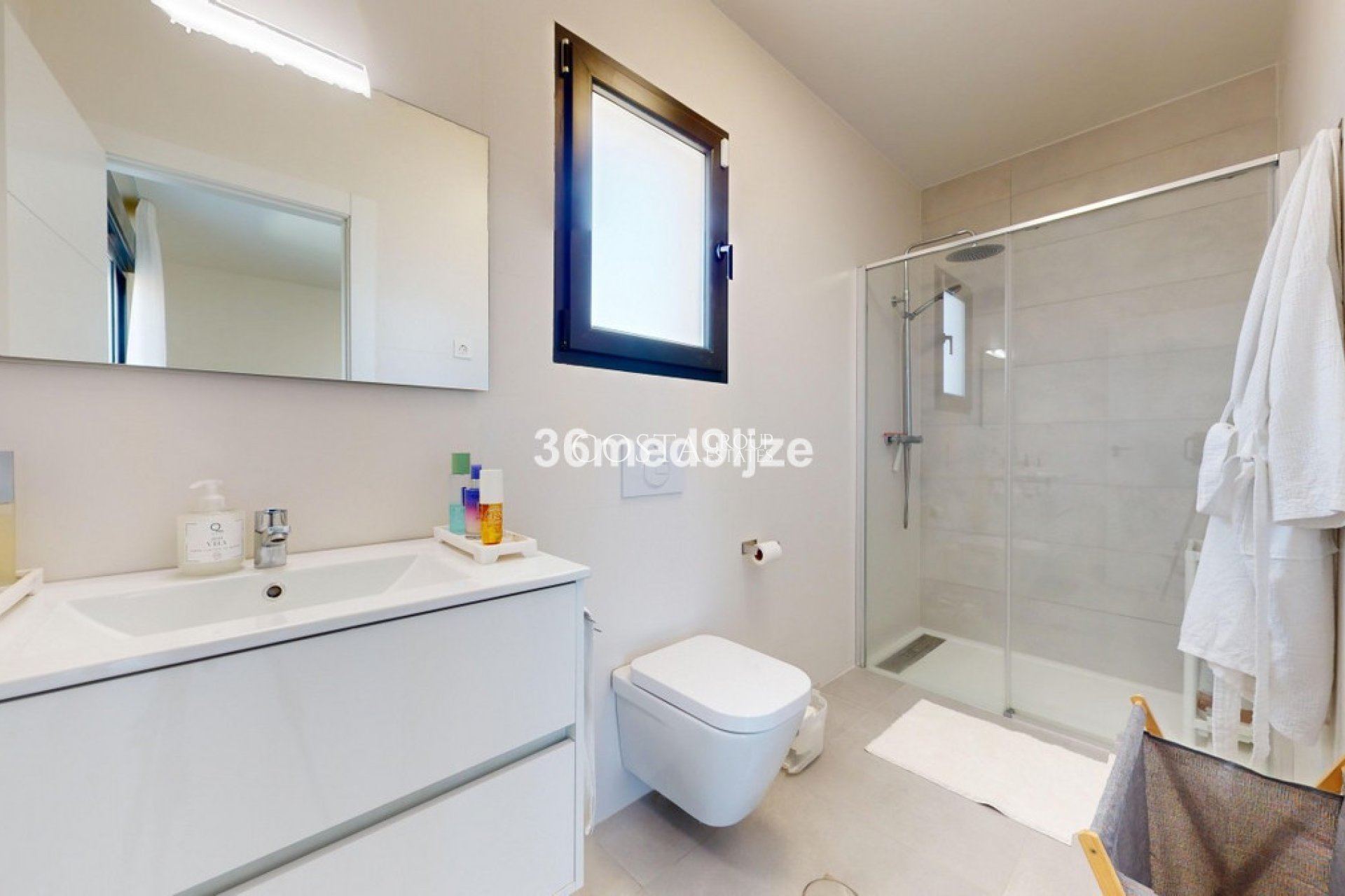 Herverkoop - Villa -
Torre-Pacheco - Roldan