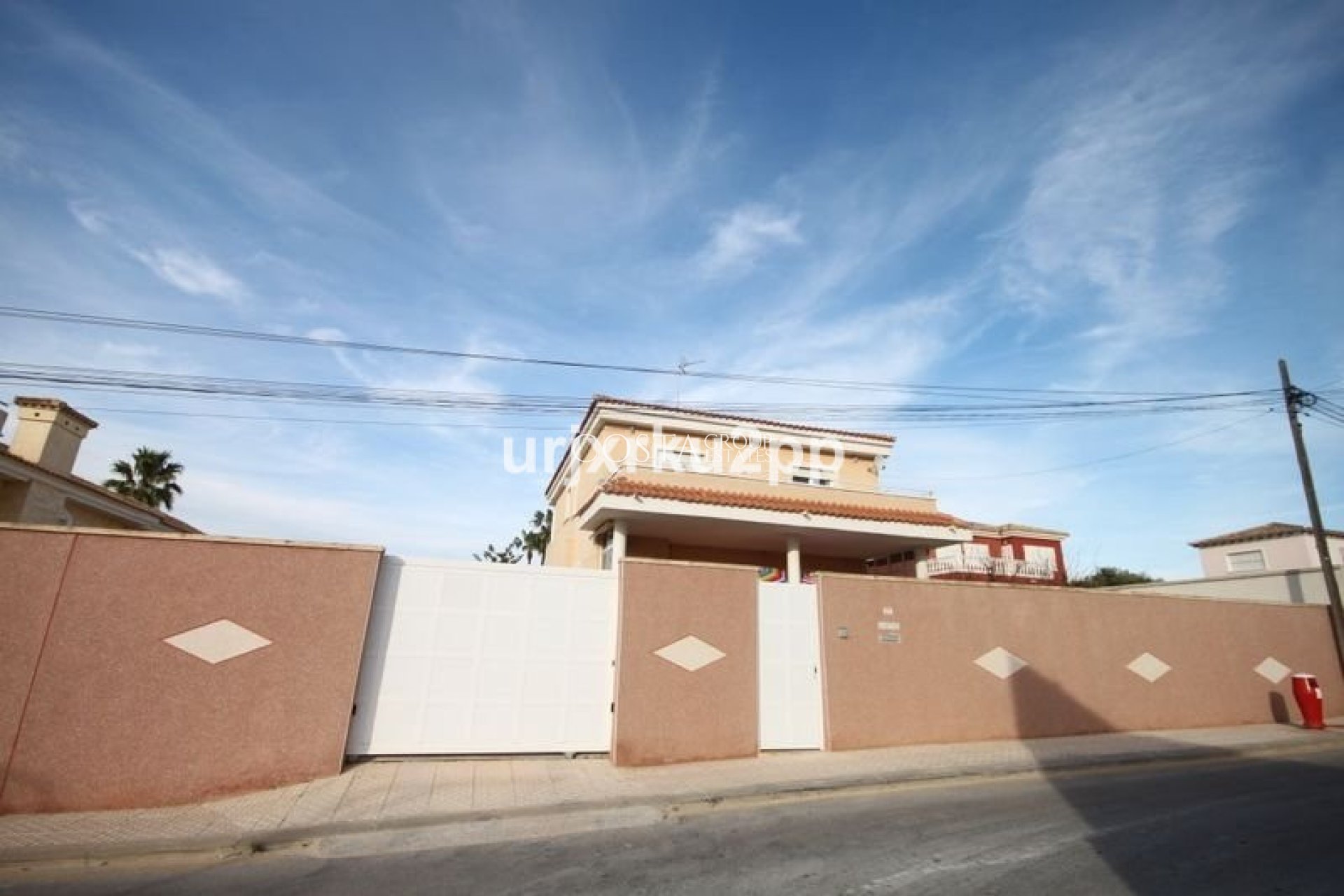 Herverkoop - Villa -
Torrevieja - Aguas Nuevas