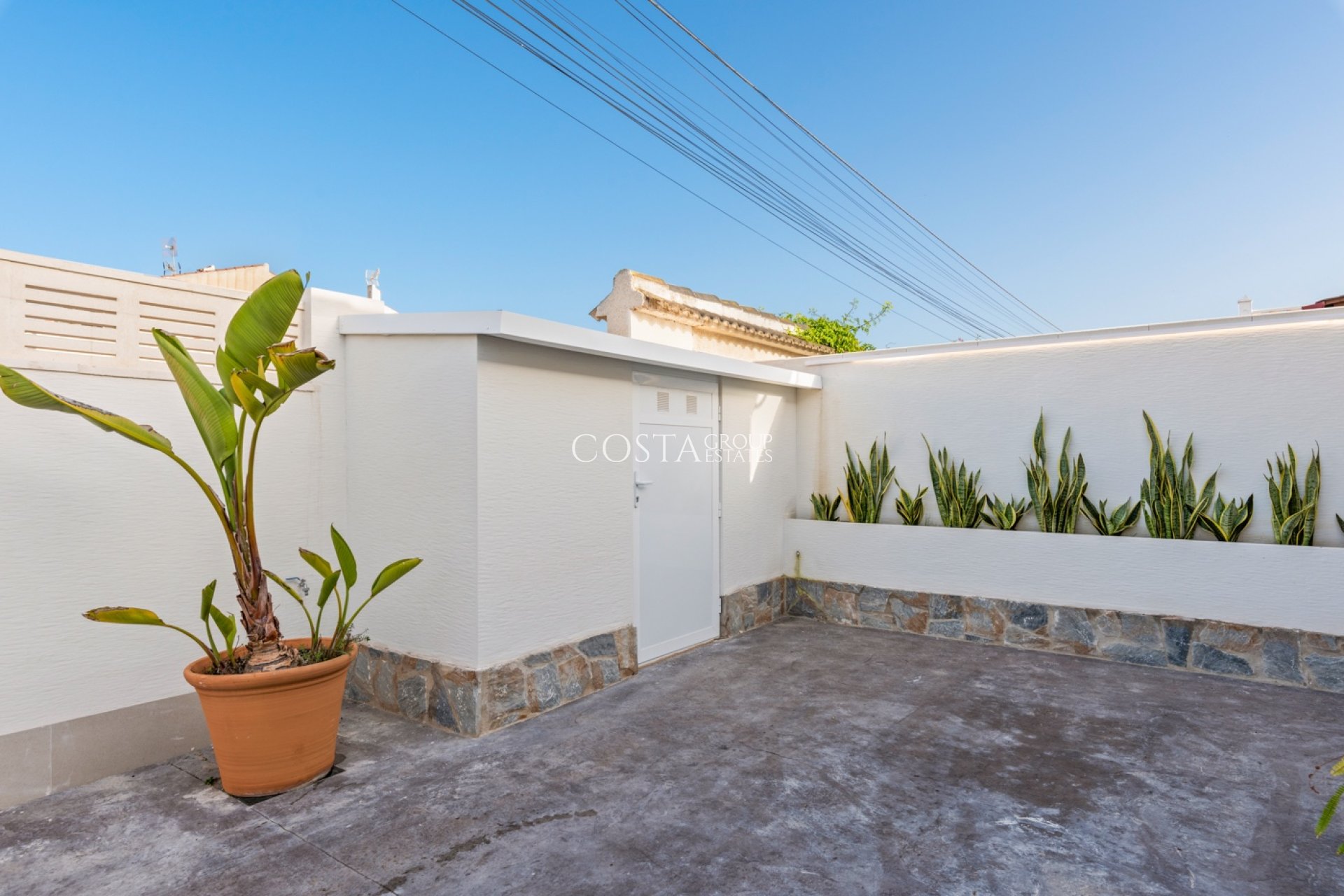 Herverkoop - Villa -
Torrevieja - El Chaparral