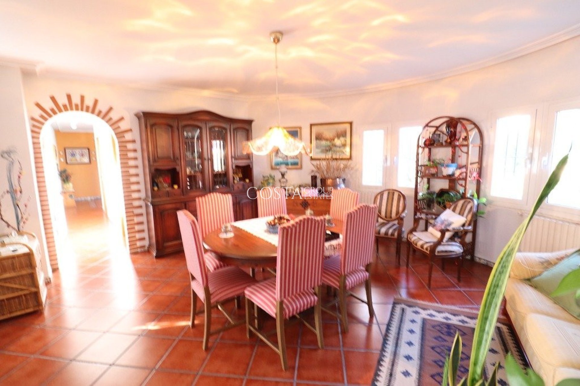 Herverkoop - Villa -
Torrevieja - El Chaparral