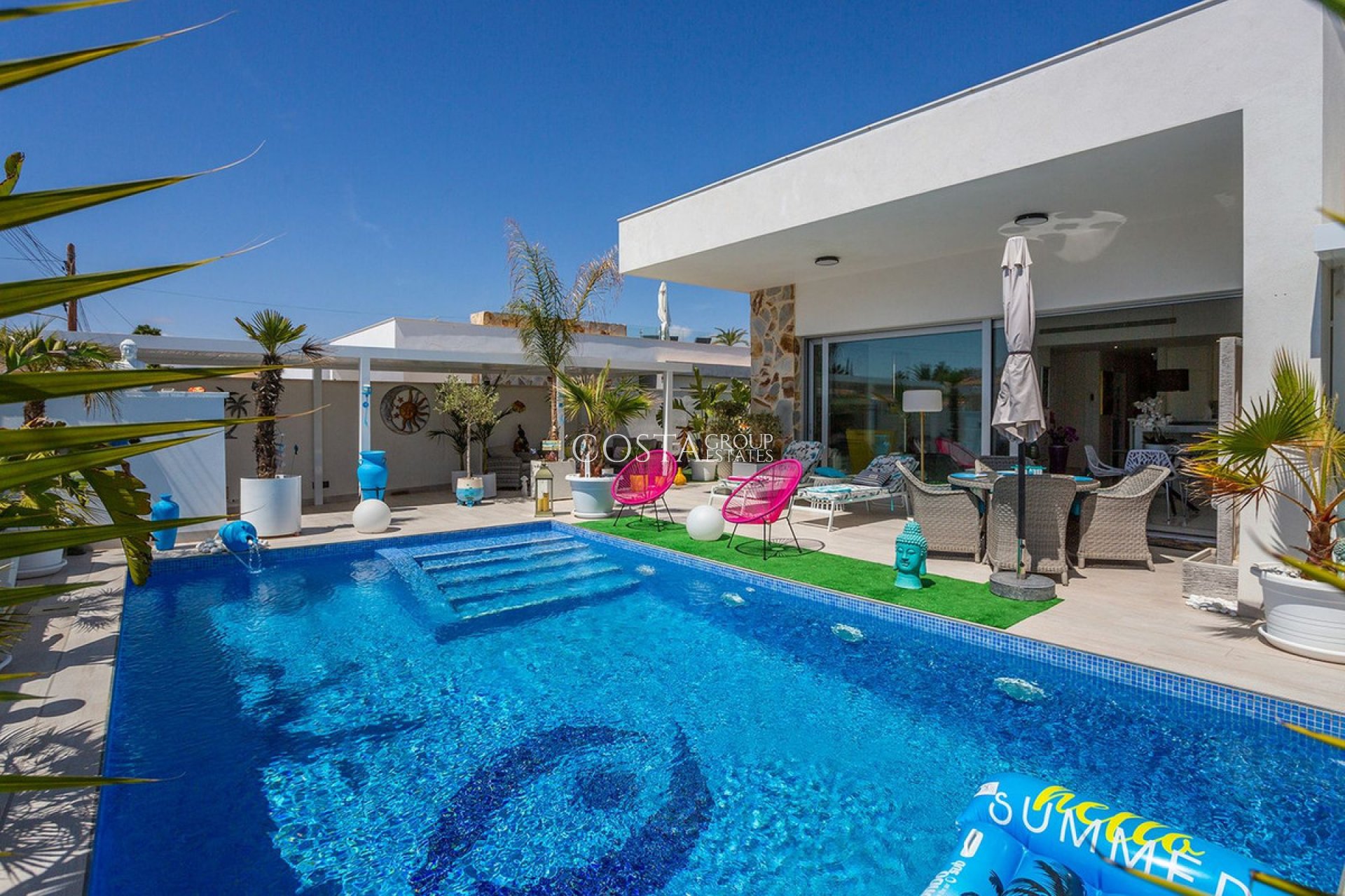 Herverkoop - Villa -
Torrevieja - El Chaparral