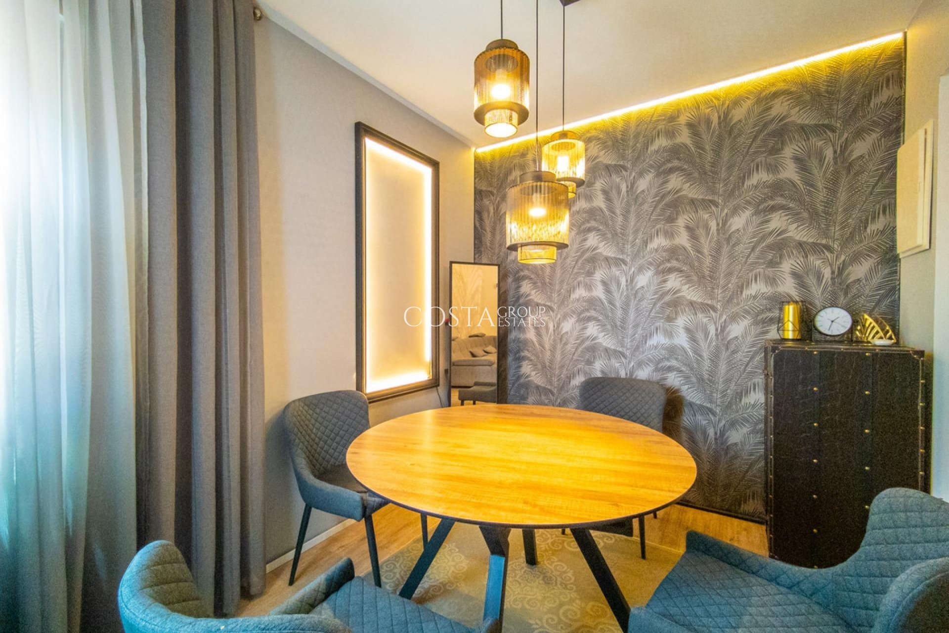 Herverkoop - Villa -
Torrevieja - El Chaparral