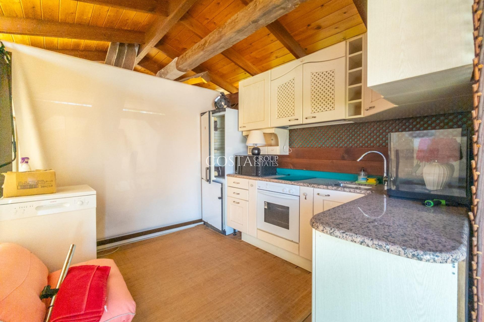 Herverkoop - Villa -
Torrevieja - El Chaparral