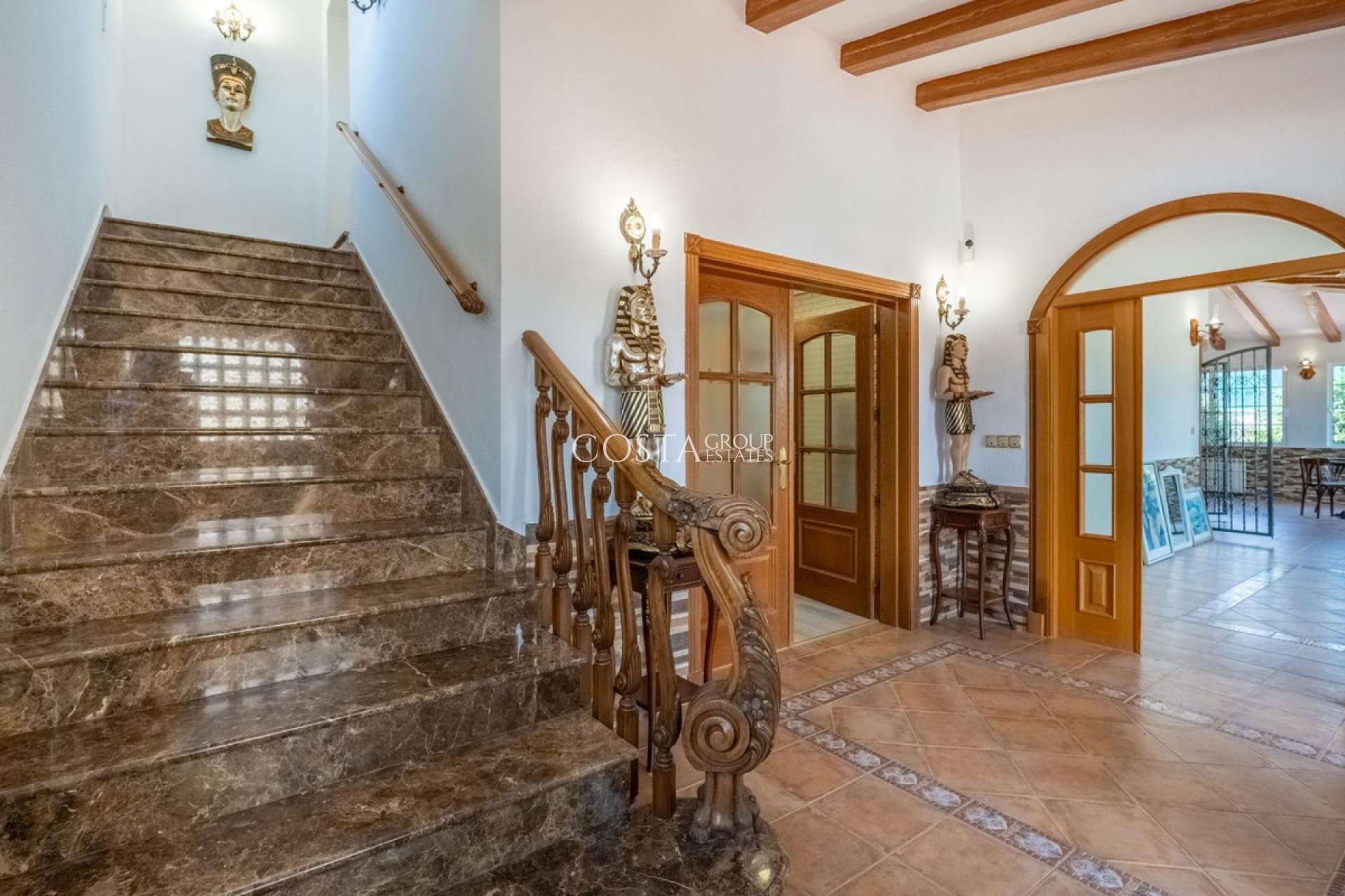 Herverkoop - Villa -
Torrevieja - El Chaparral