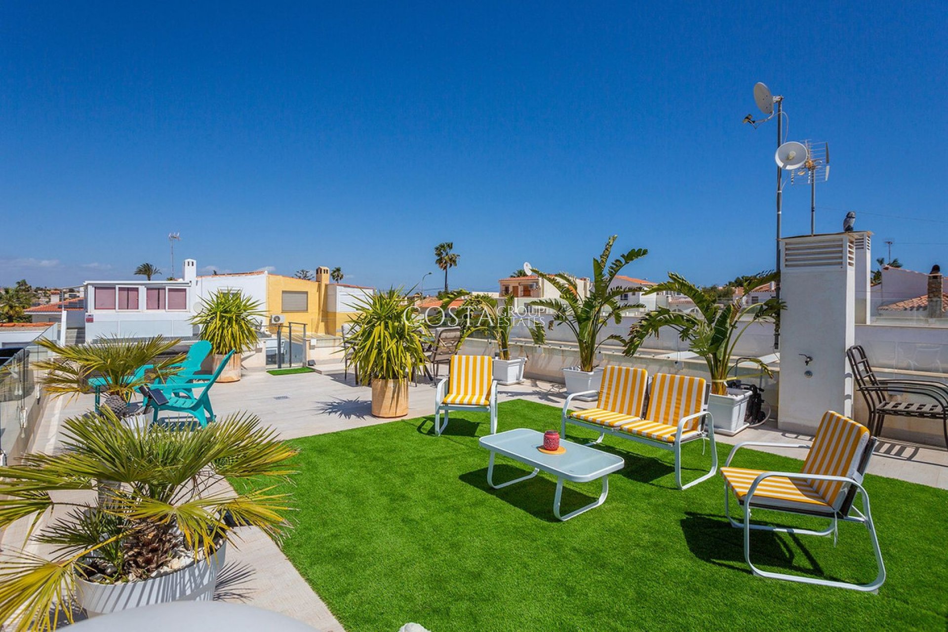 Herverkoop - Villa -
Torrevieja - El Chaparral