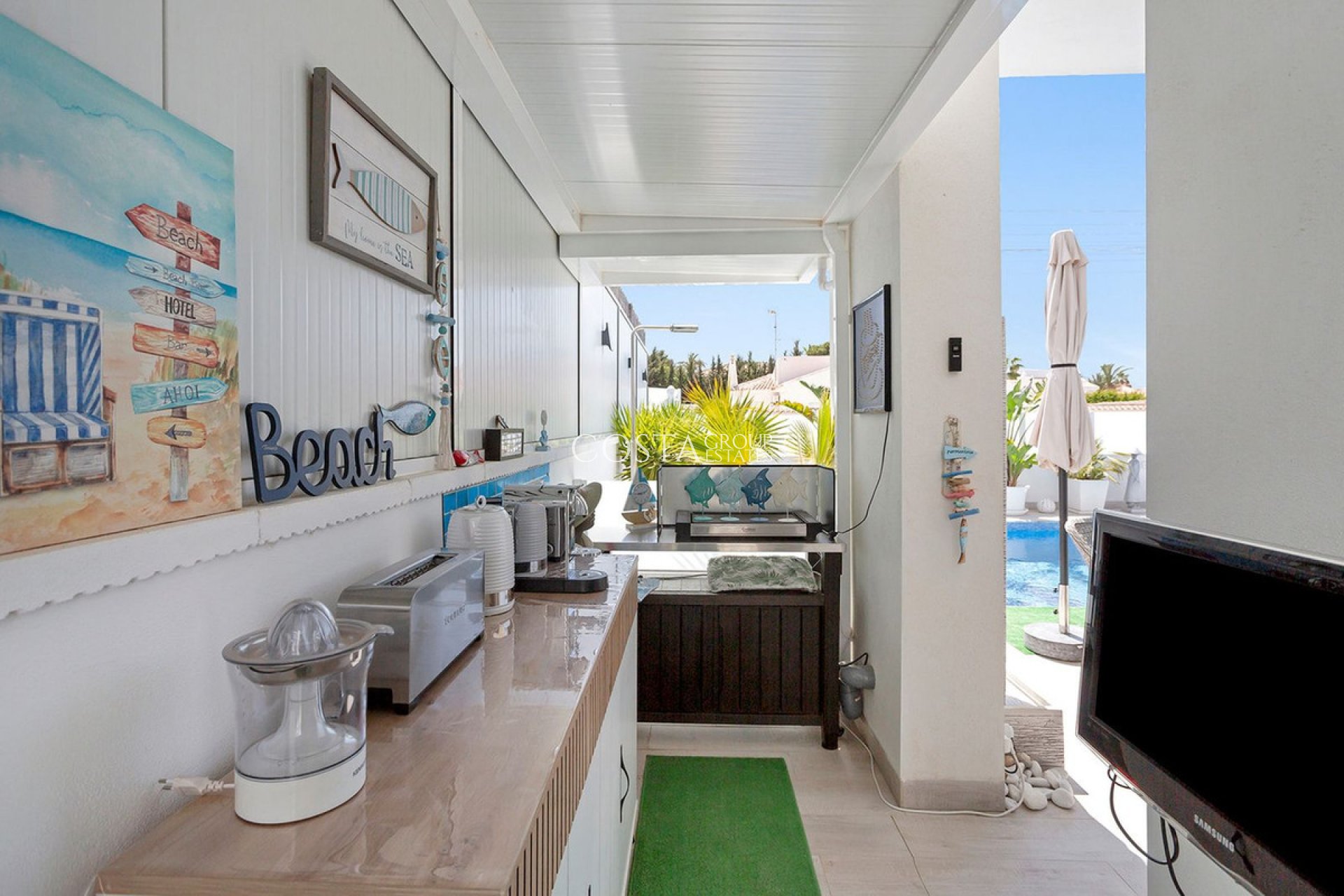 Herverkoop - Villa -
Torrevieja - El Chaparral