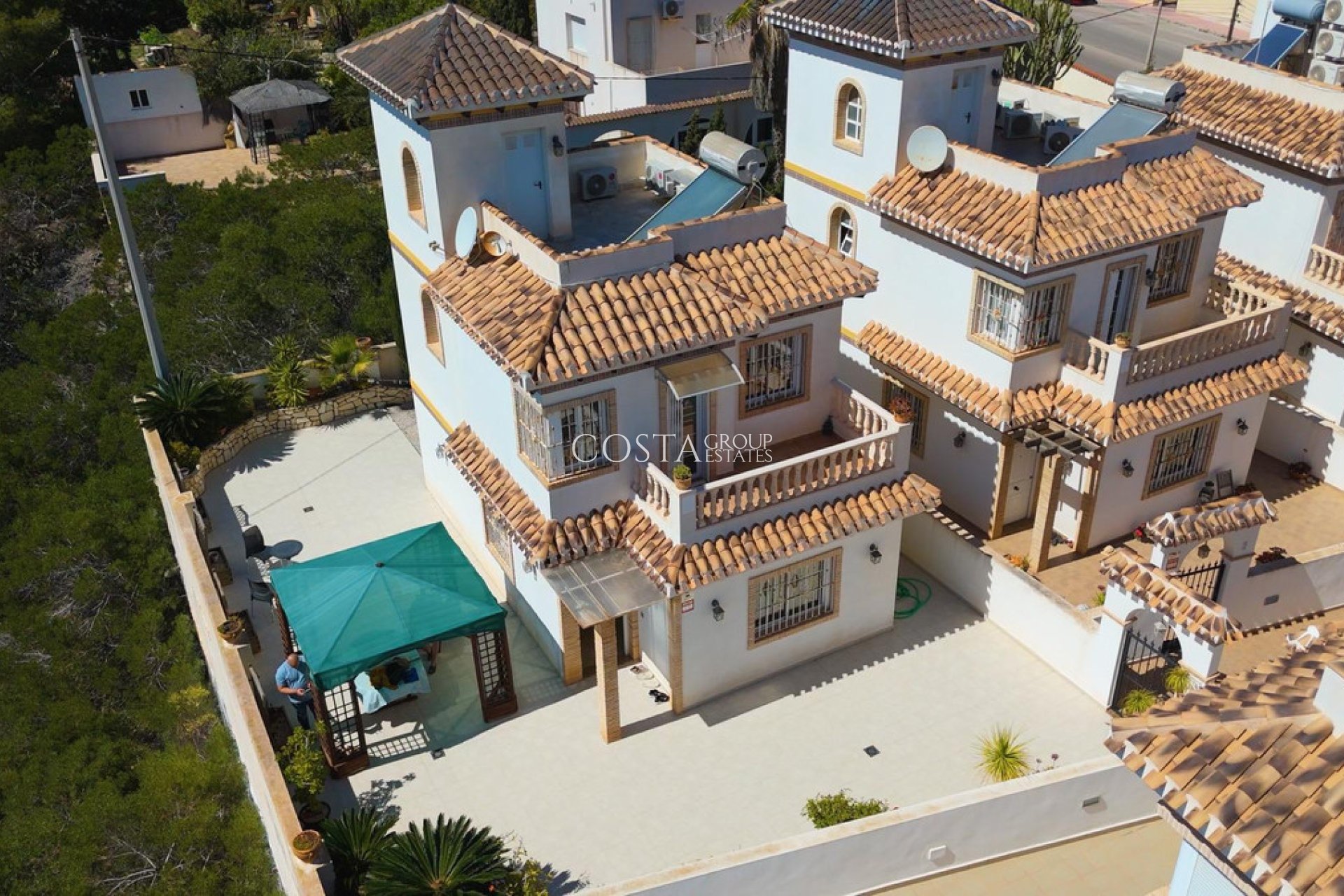 Herverkoop - Villa -
Torrevieja - La Mata