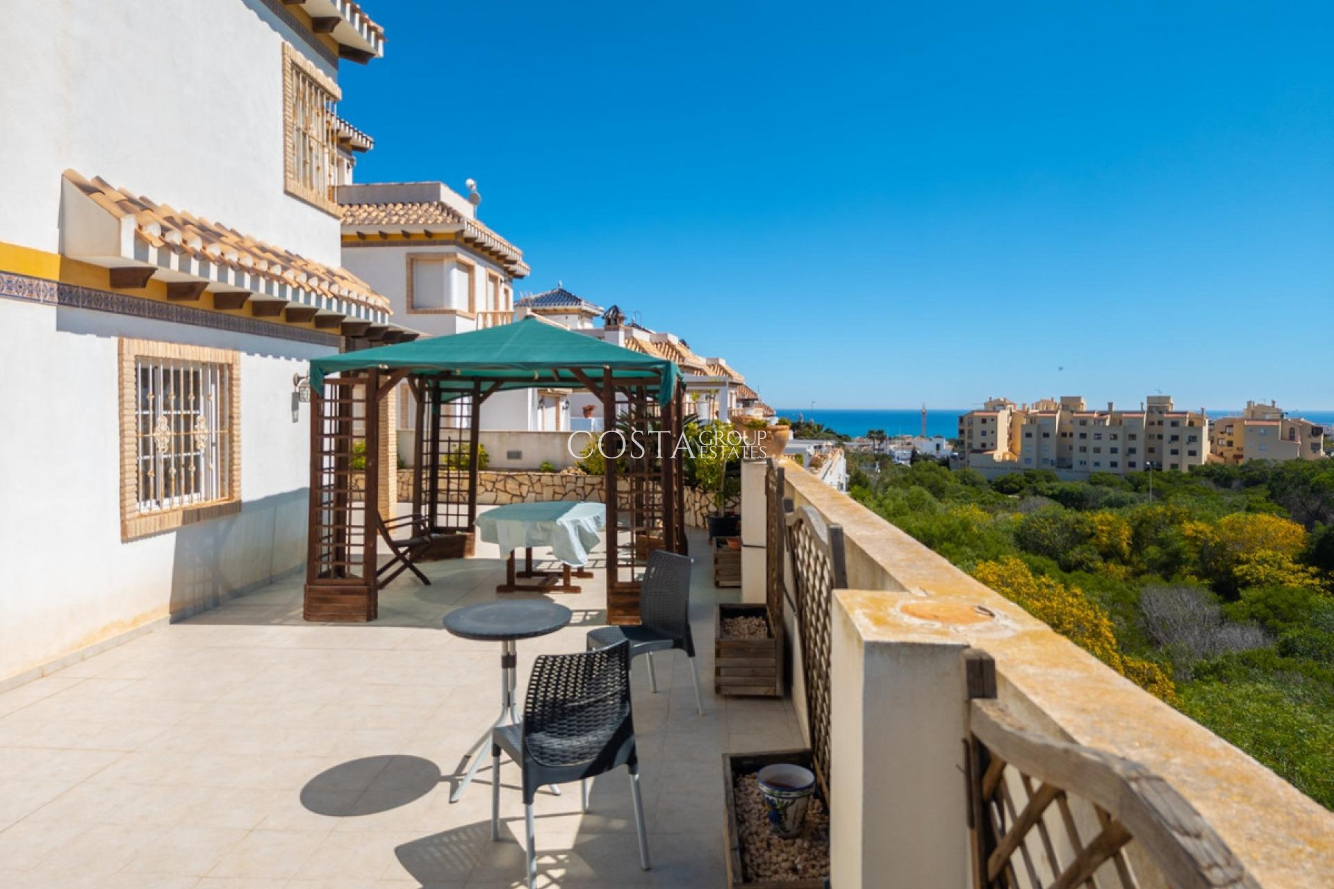Herverkoop - Villa -
Torrevieja - La Mata