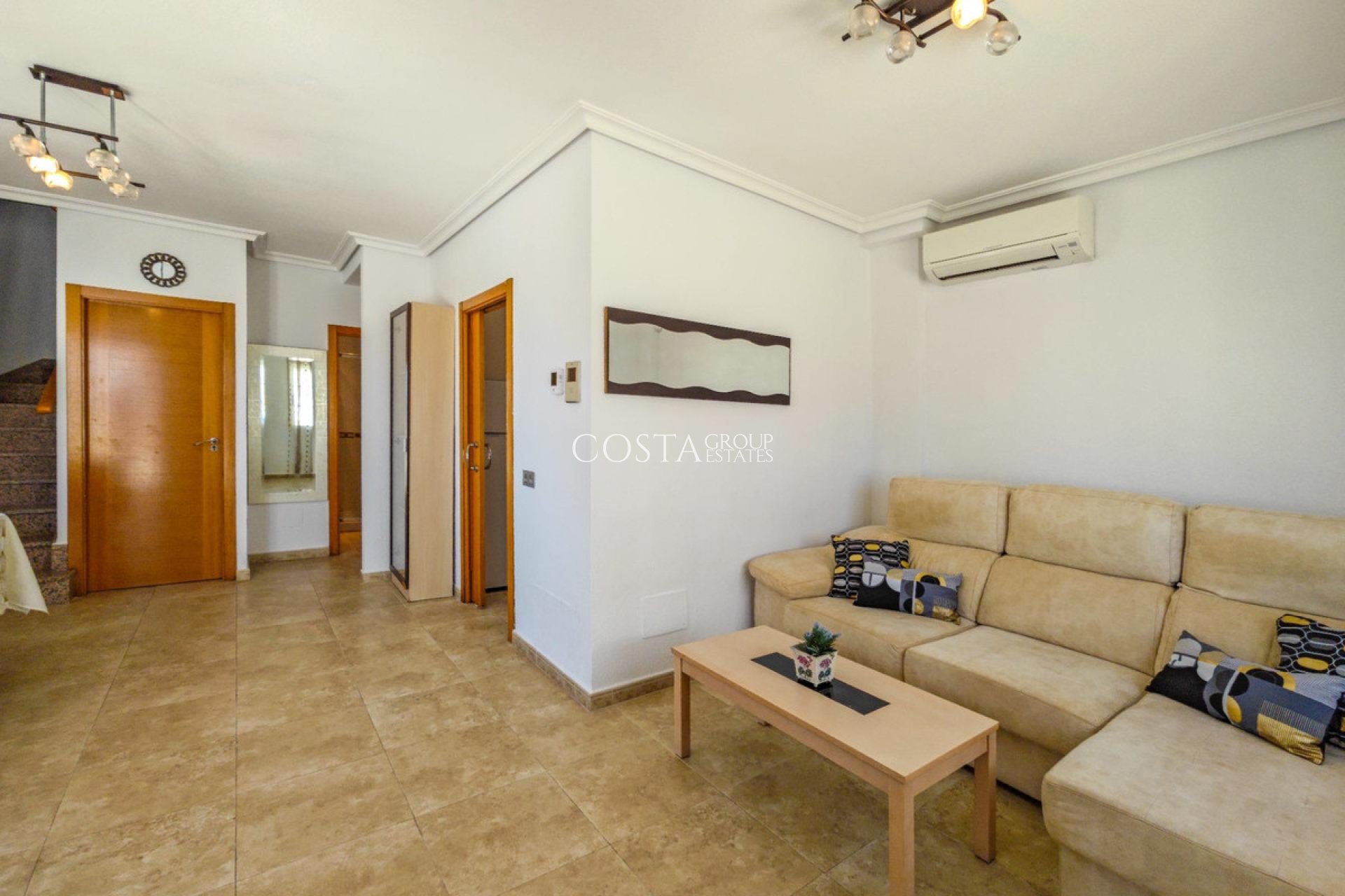 Herverkoop - Villa -
Torrevieja - La Mata