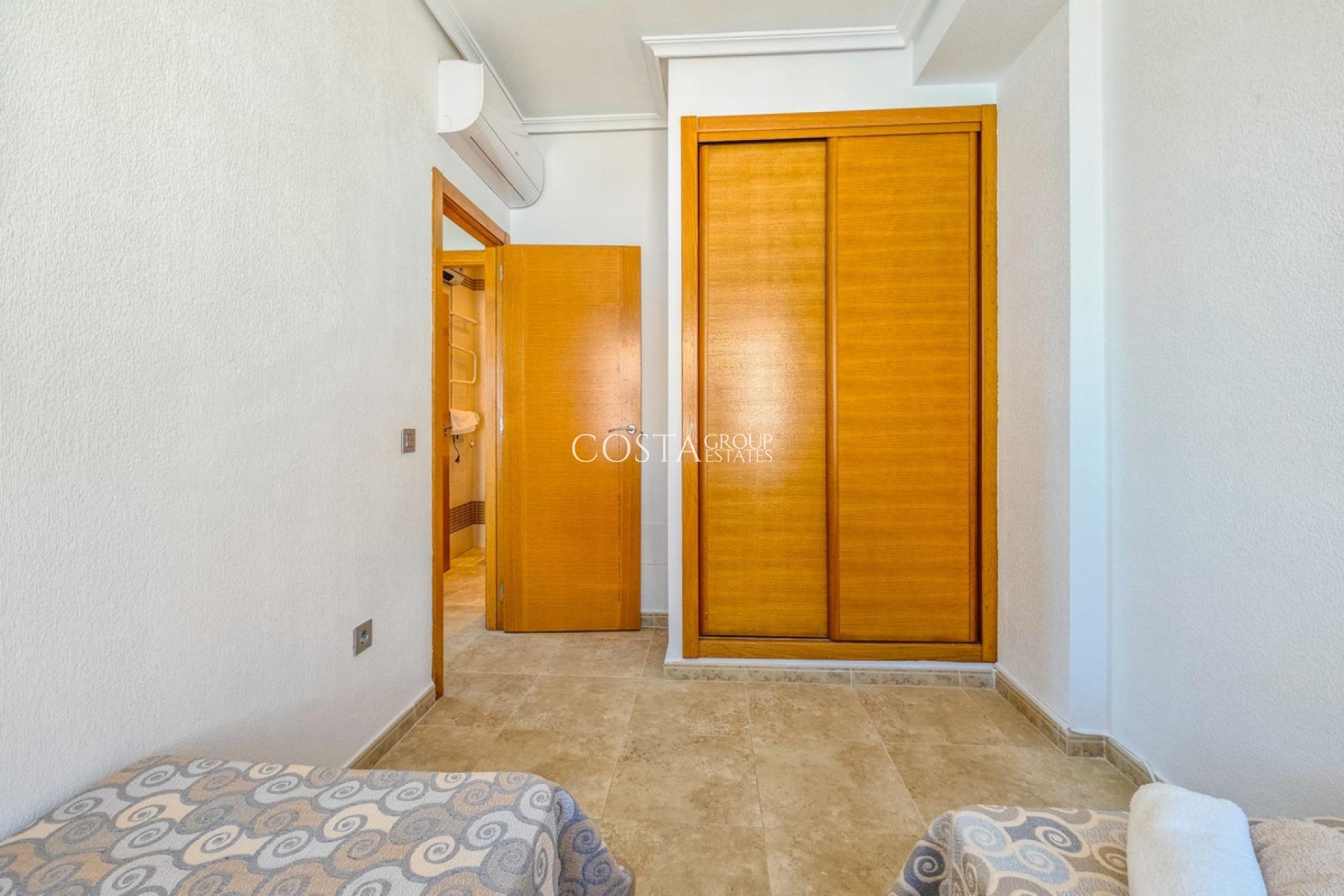 Herverkoop - Villa -
Torrevieja - La Mata