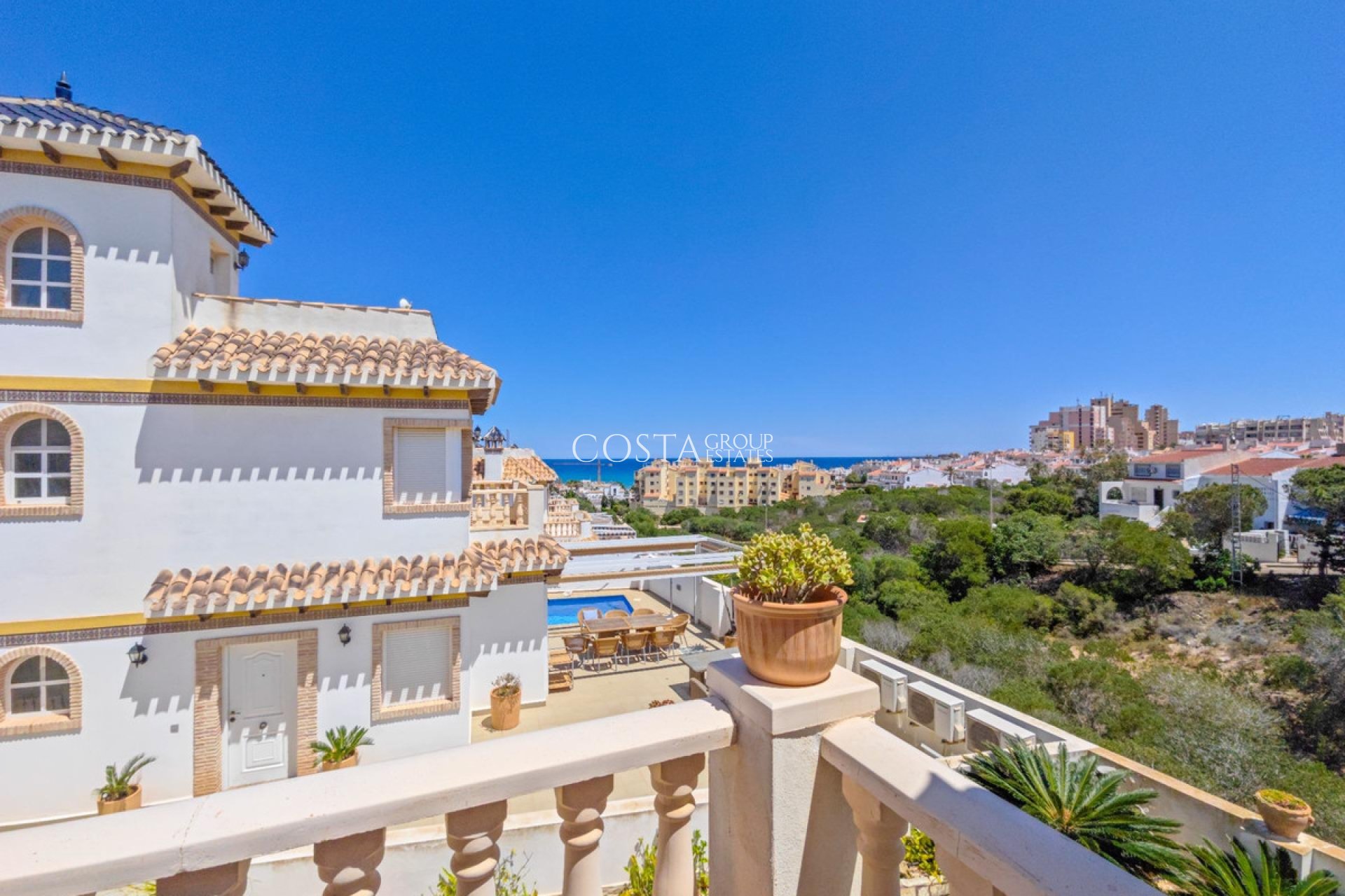 Herverkoop - Villa -
Torrevieja - La Mata