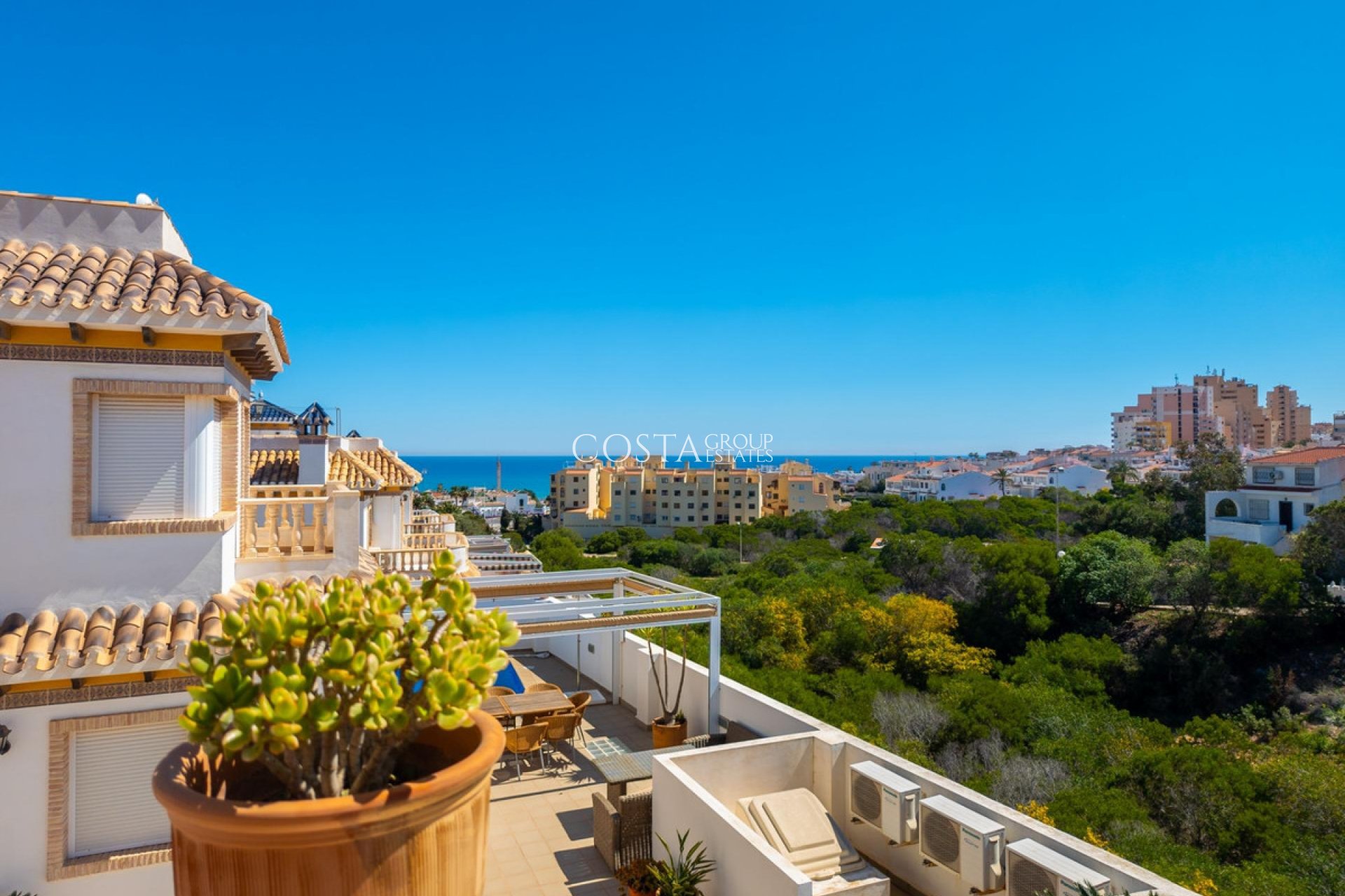 Herverkoop - Villa -
Torrevieja - La Mata