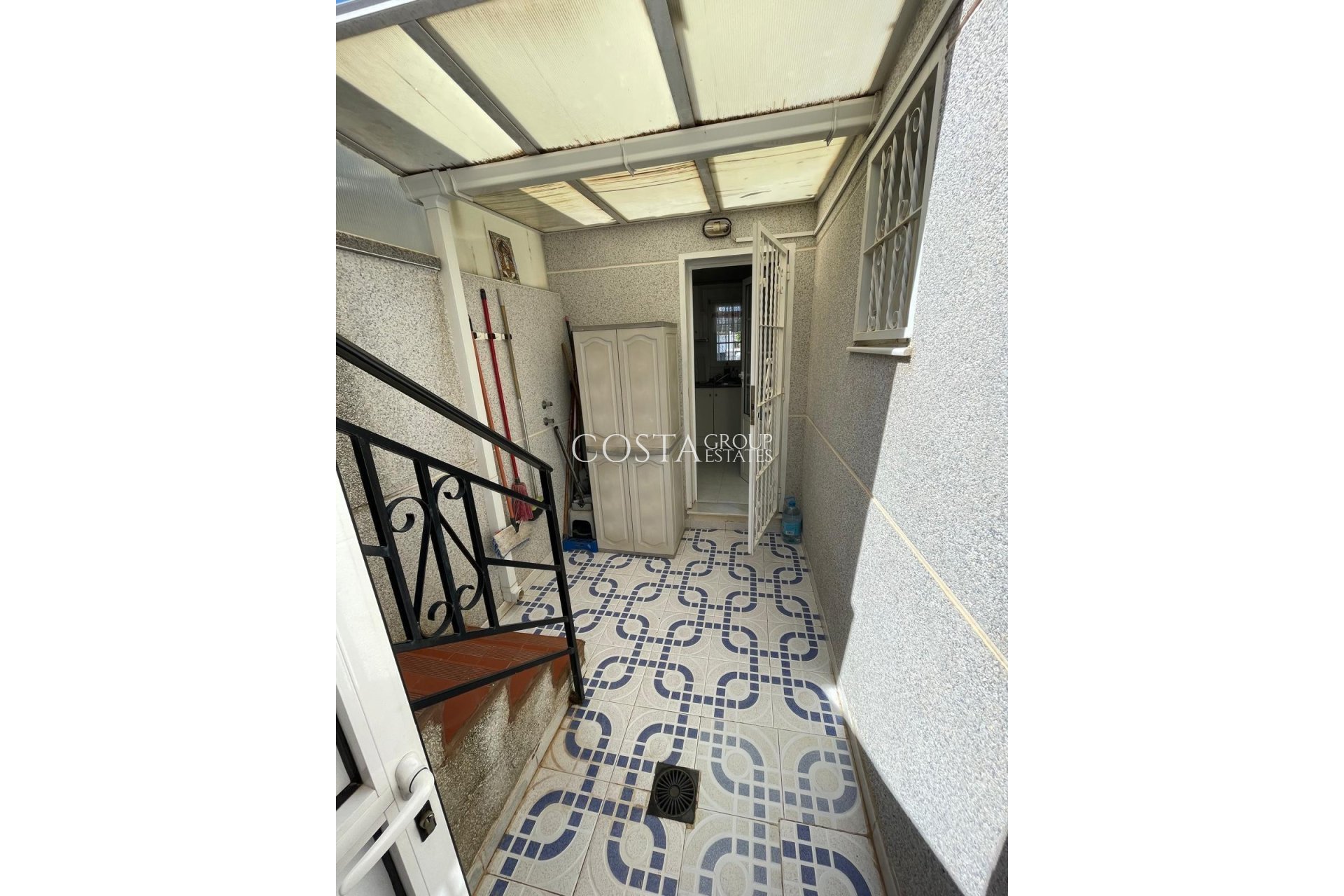 Herverkoop - Villa -
Torrevieja - La Siesta