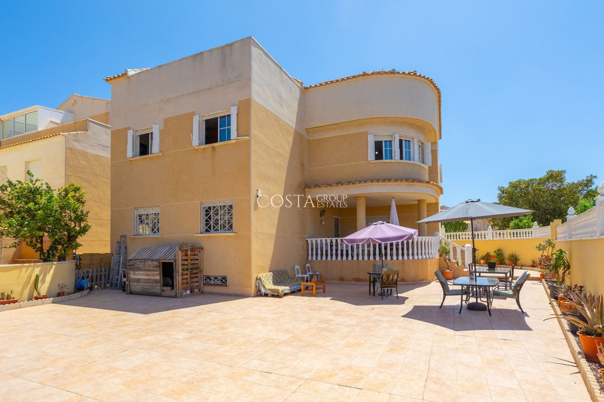 Herverkoop - Villa -
Torrevieja - La Siesta