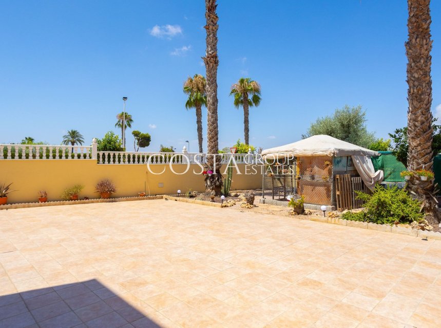 Herverkoop - Villa -
Torrevieja - La Siesta