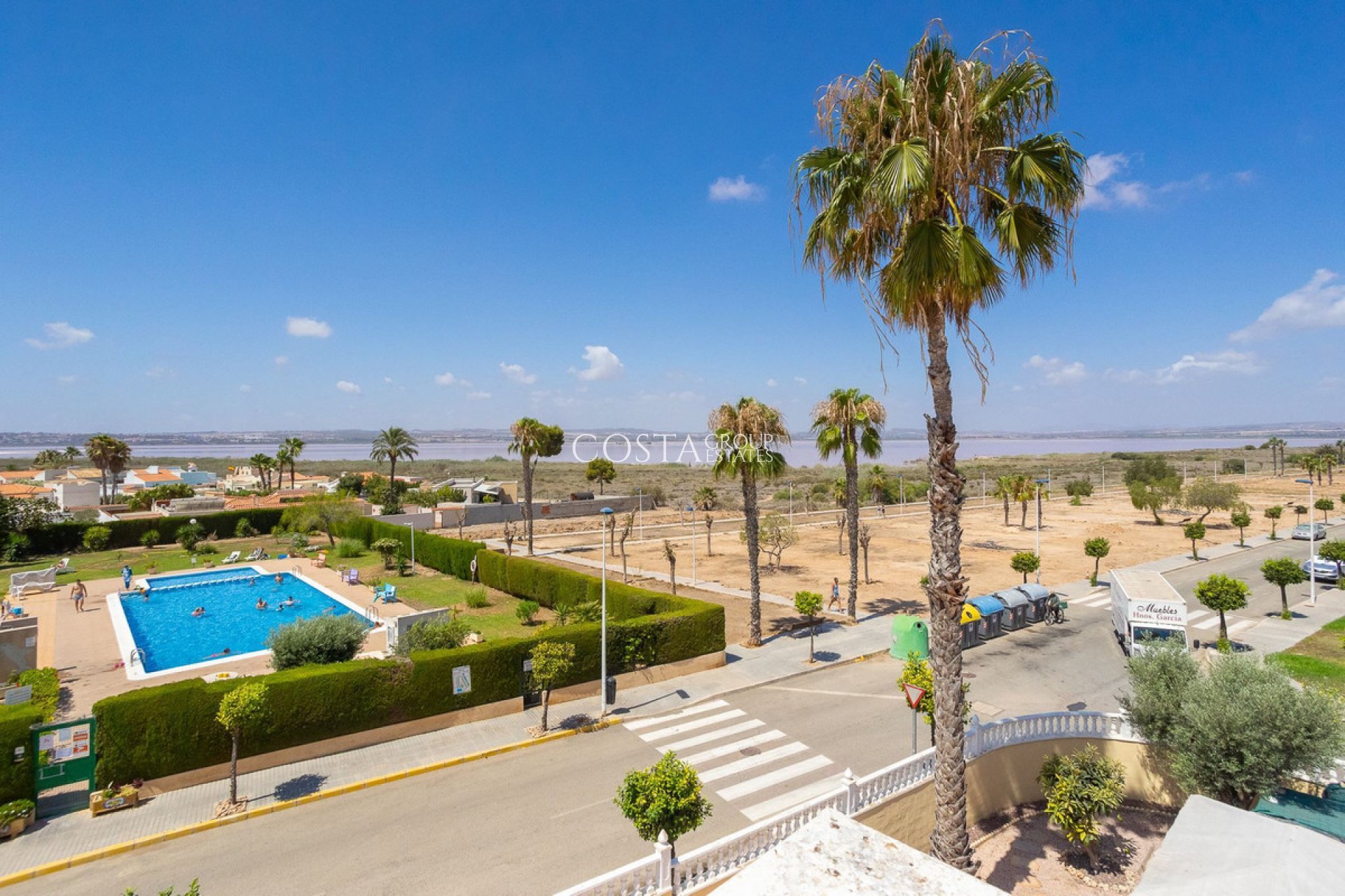 Herverkoop - Villa -
Torrevieja - La Siesta