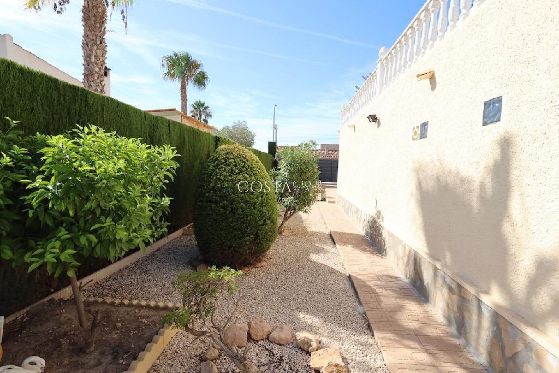 Herverkoop - Villa -
Torrevieja - La Siesta