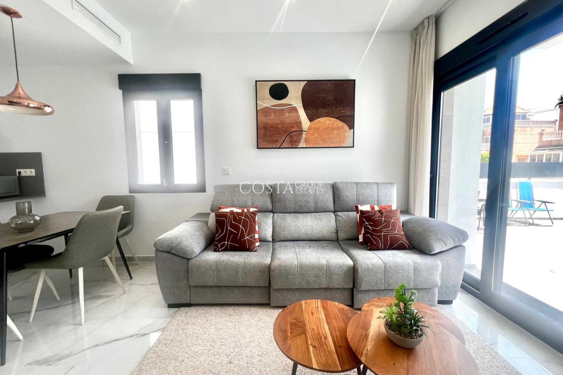 Herverkoop - Villa -
Torrevieja - La Siesta