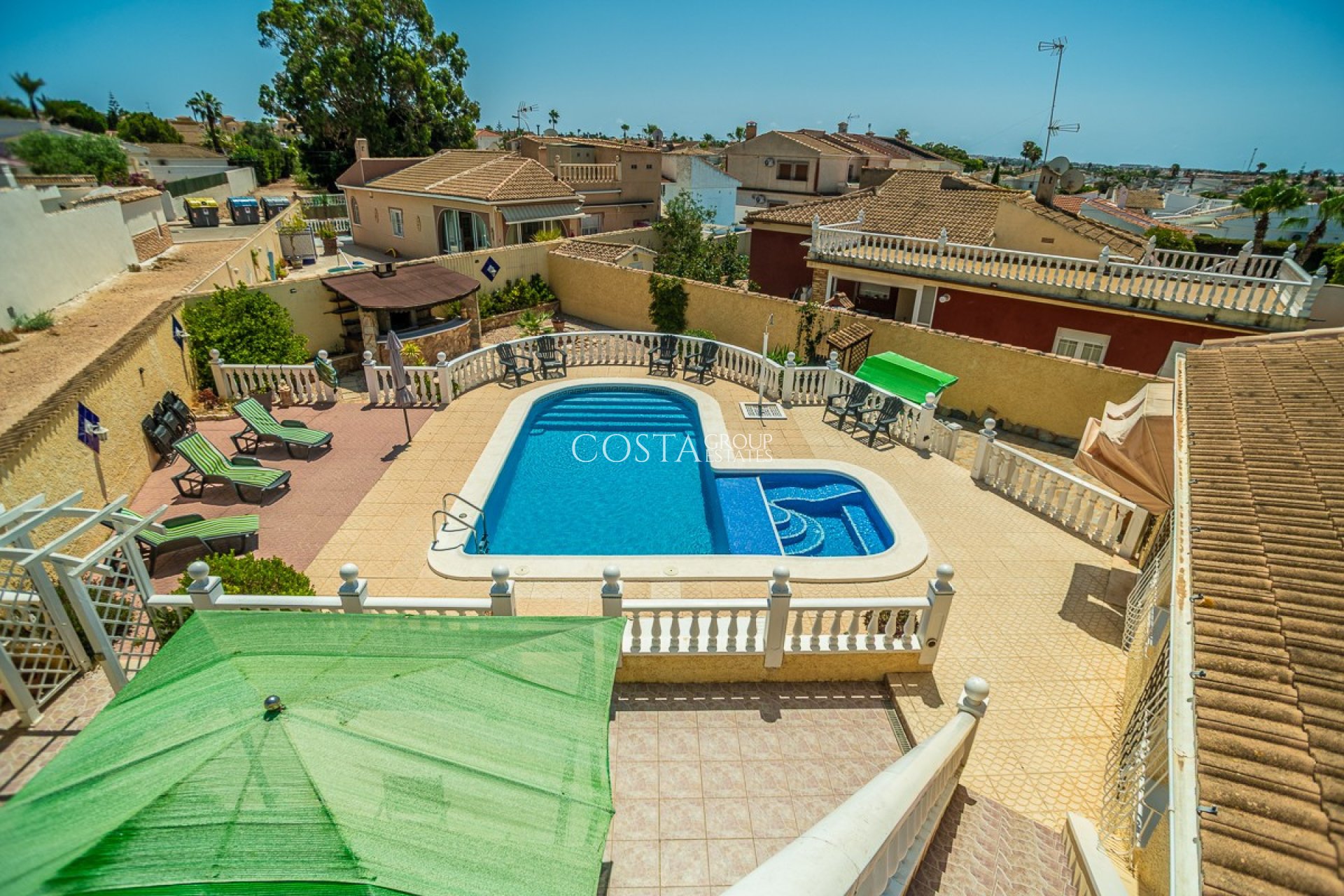 Herverkoop - Villa -
Torrevieja - La Siesta