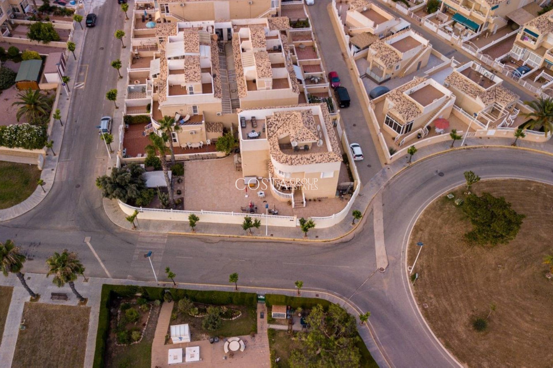 Herverkoop - Villa -
Torrevieja - La Siesta