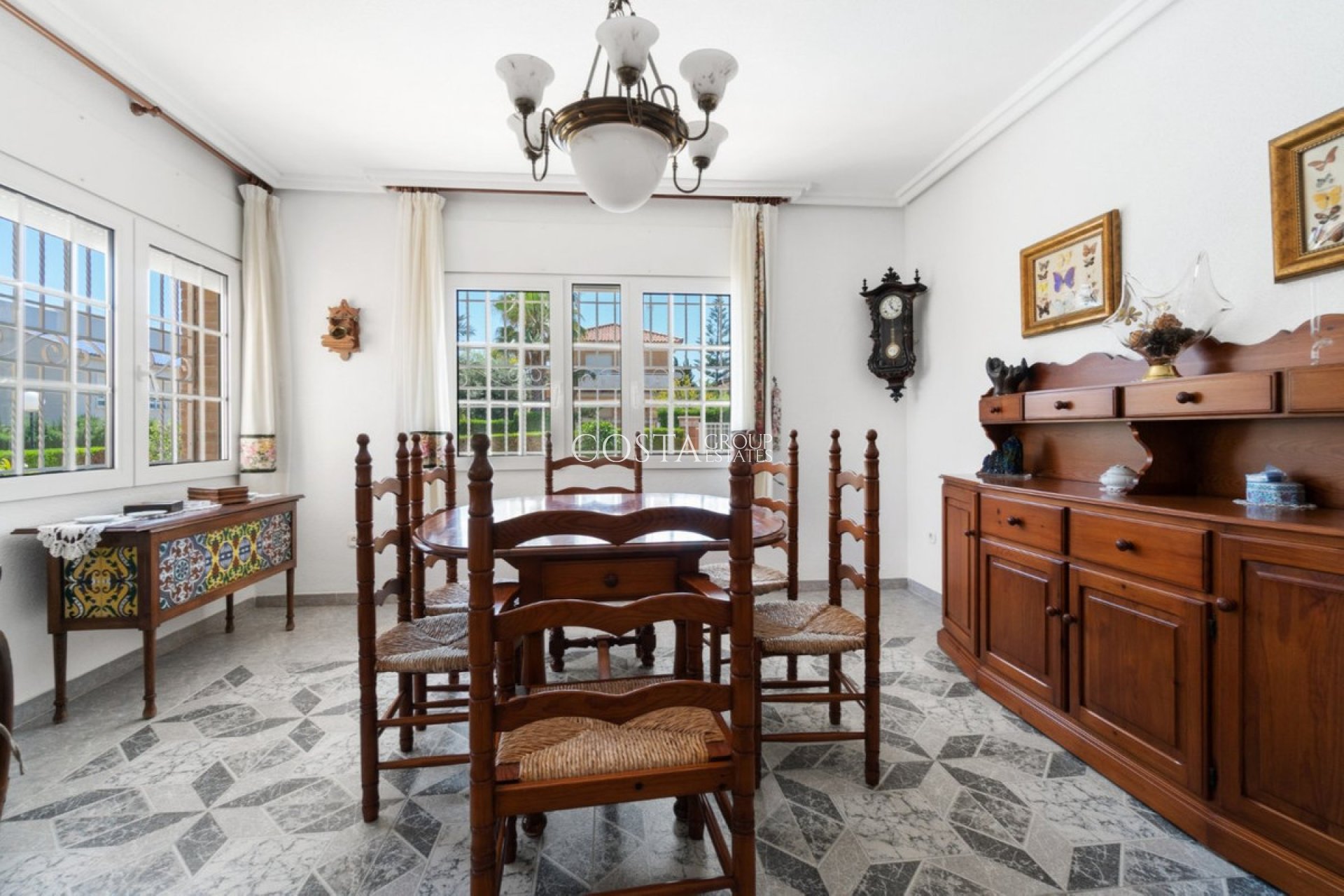 Herverkoop - Villa -
Torrevieja - La Veleta