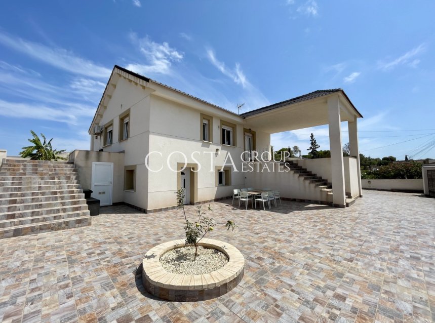 Herverkoop - Villa -
Torrevieja - Los Balcones